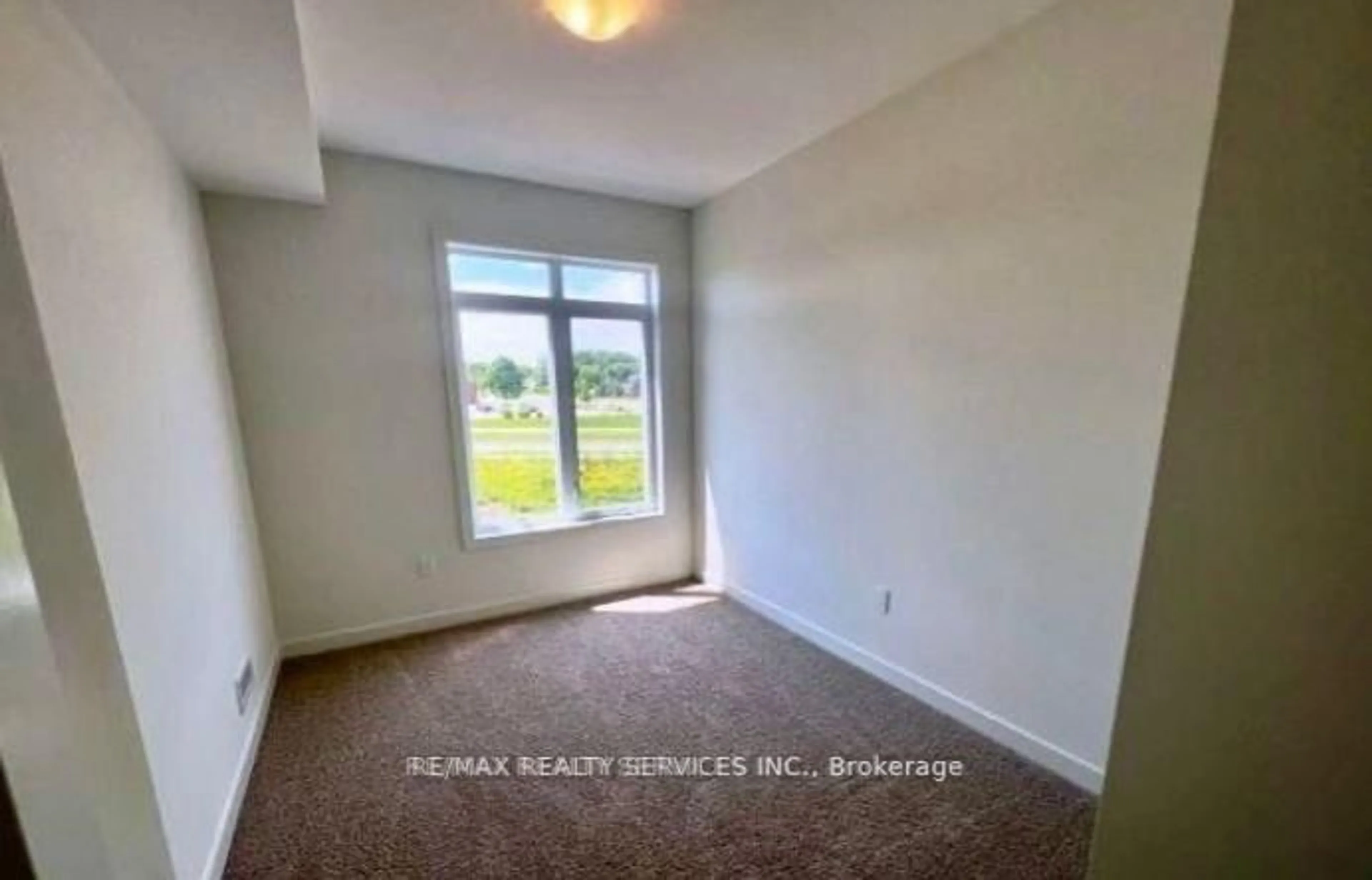 A pic of a room for 405 Myers Rd #67, Cambridge Ontario N1R 6X7