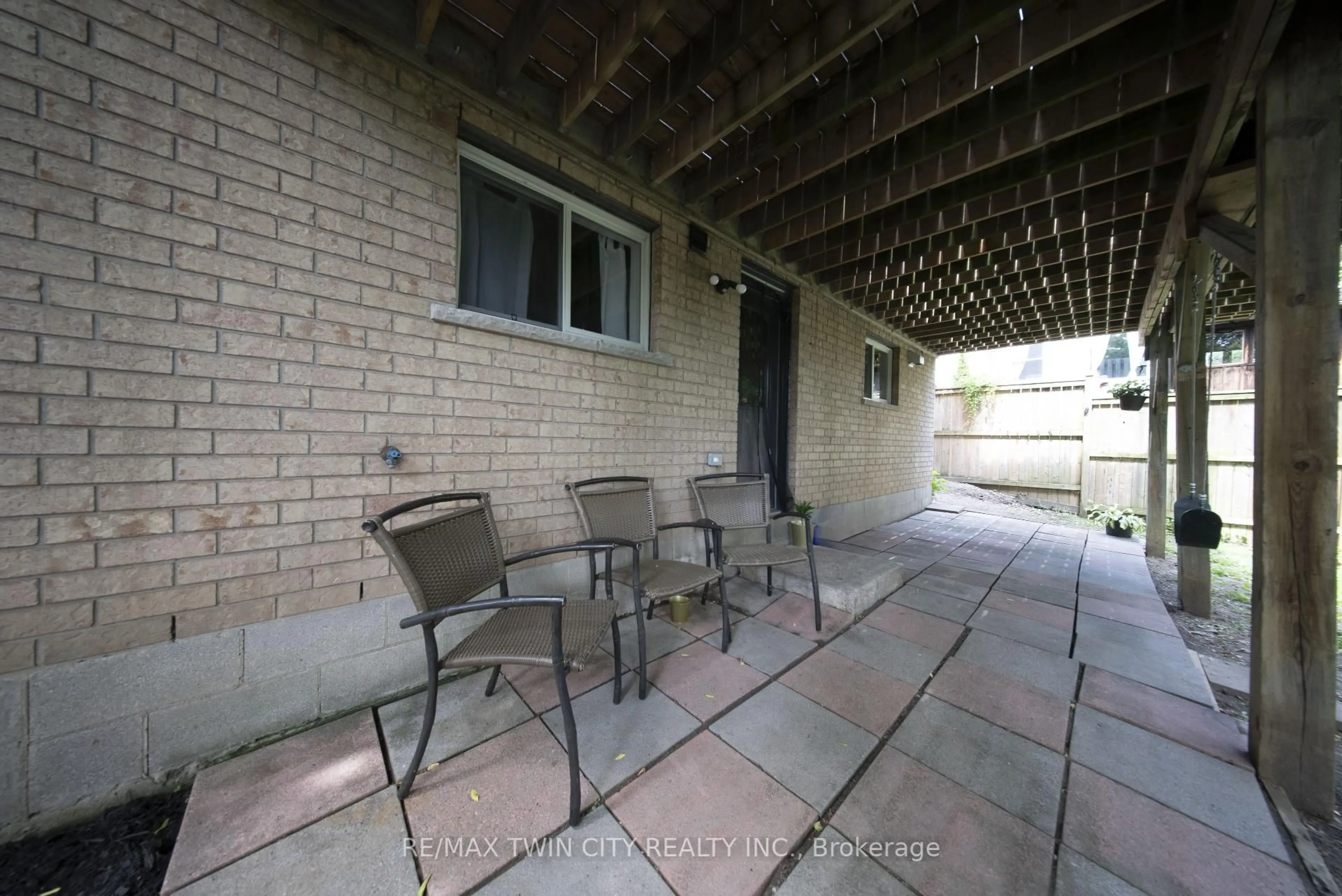 Patio, street for 82 Galt St, Guelph Ontario N1H 3G7
