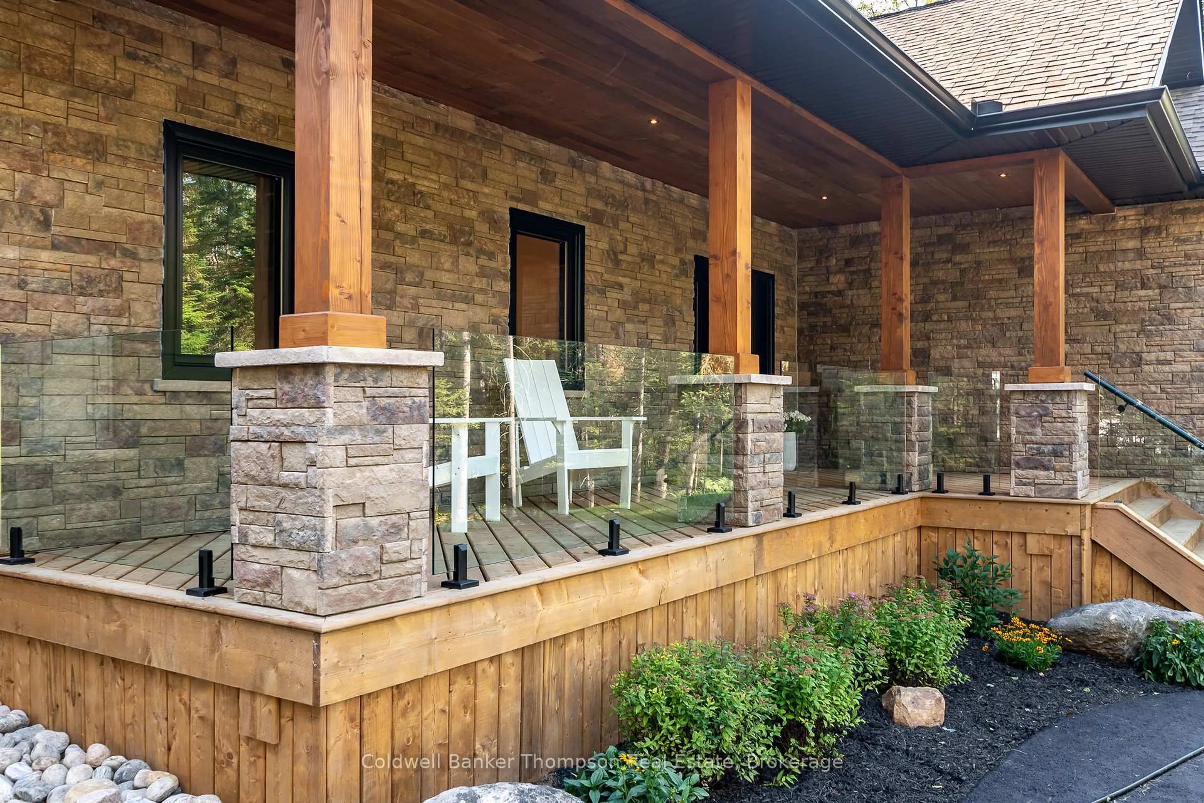 Patio, unknown for 27 Crimson Lane, Huntsville Ontario P0B 1L0