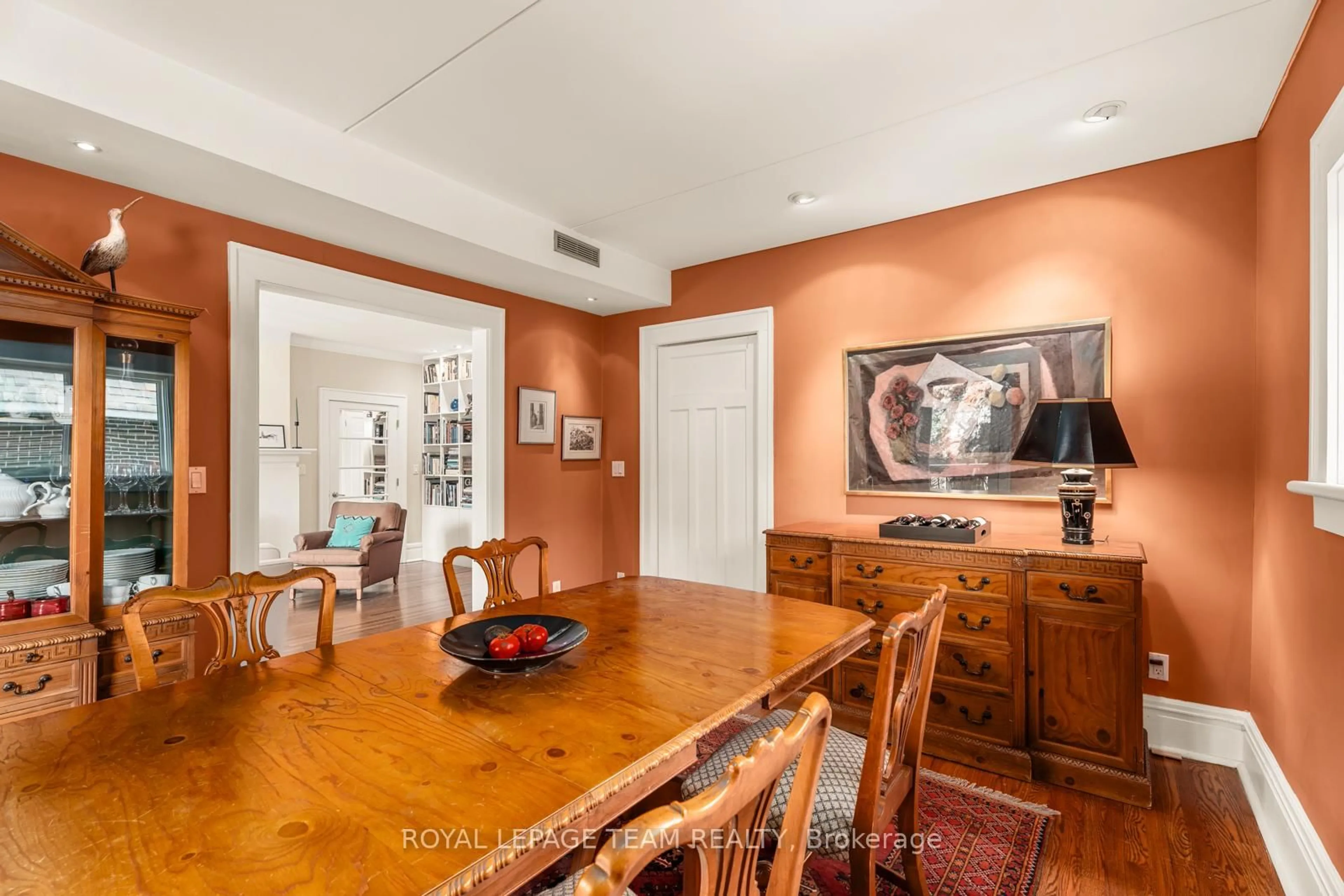 Dining room, unknown for 228 Rideau Terr, Ottawa Ontario K1M 0Z2
