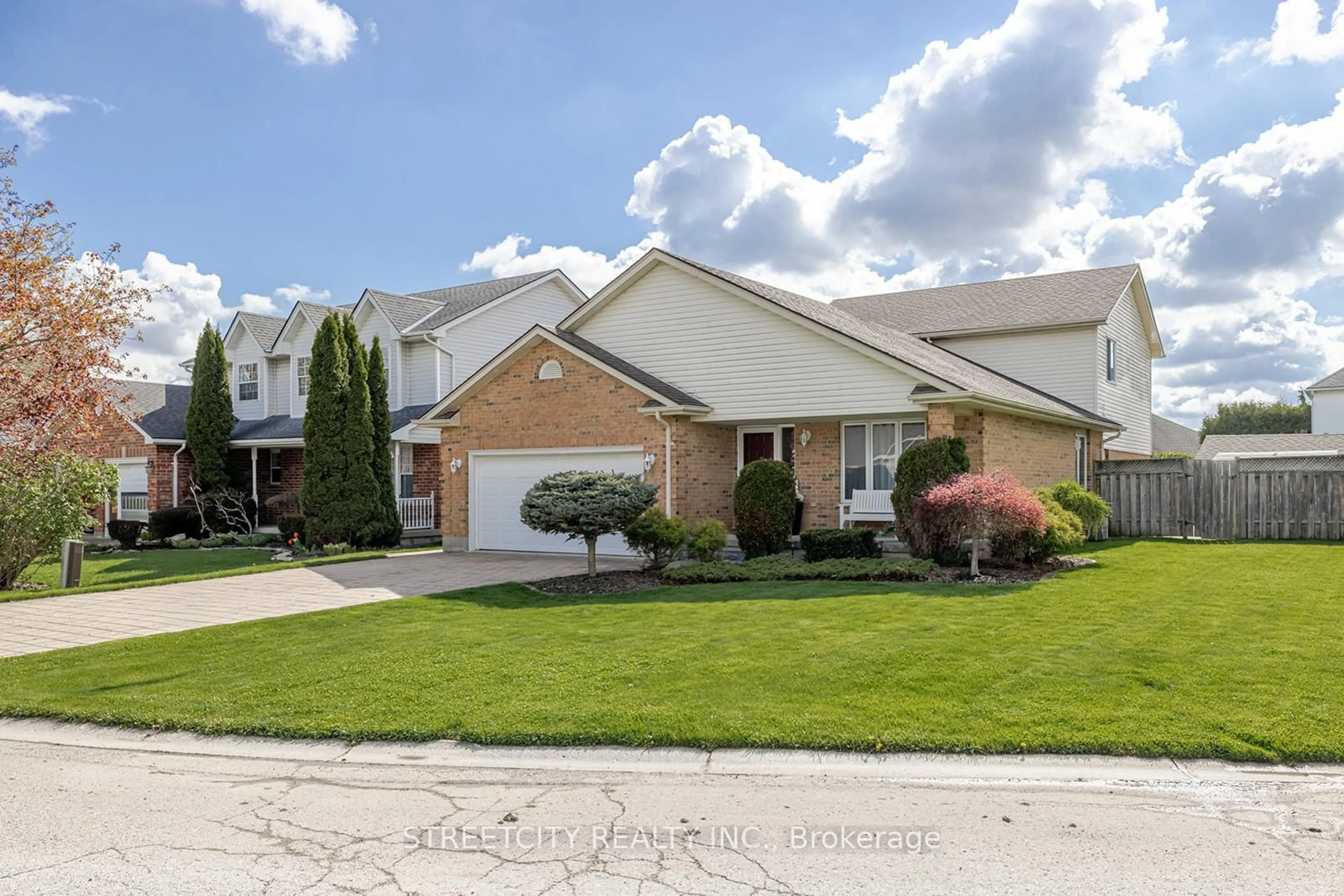 Home with vinyl exterior material, street for 226 Andrea Cres, Central Elgin Ontario N0L 1B0