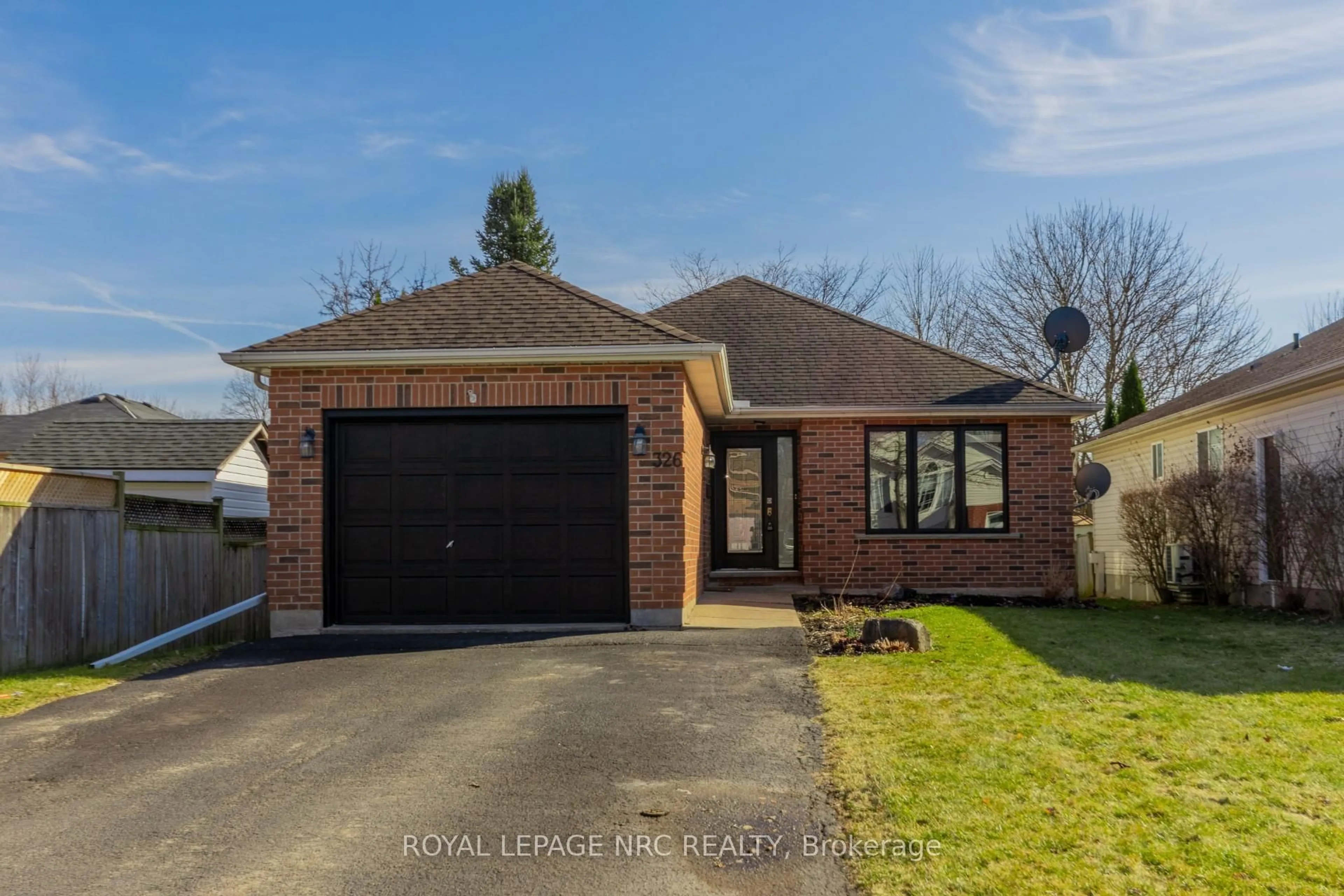 Home with brick exterior material, street for 326 Beckett Cres, Pelham Ontario L2R 1C5