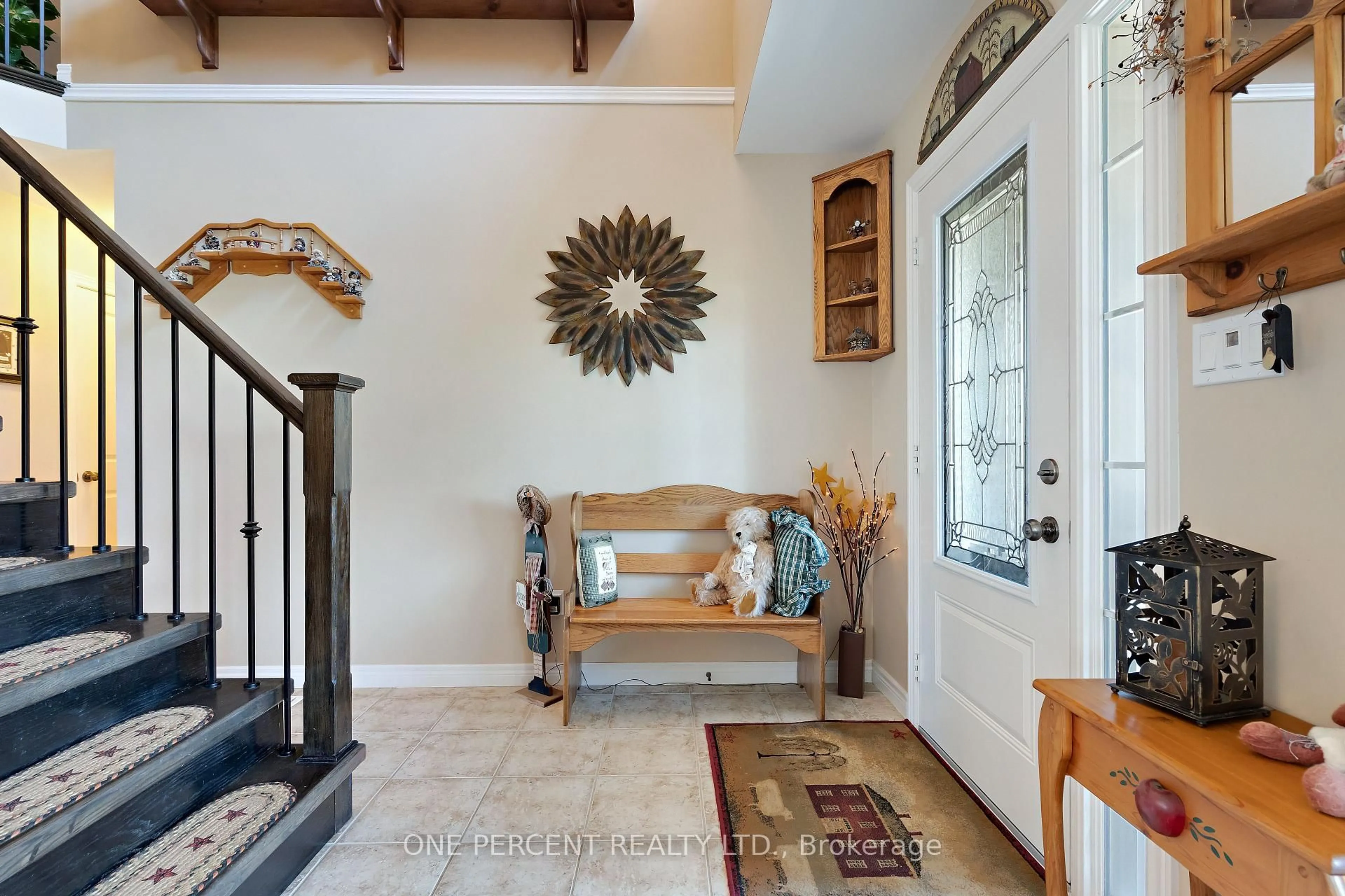 Indoor entryway for 237 Carrol St, Wellington North Ontario N0G 1A0