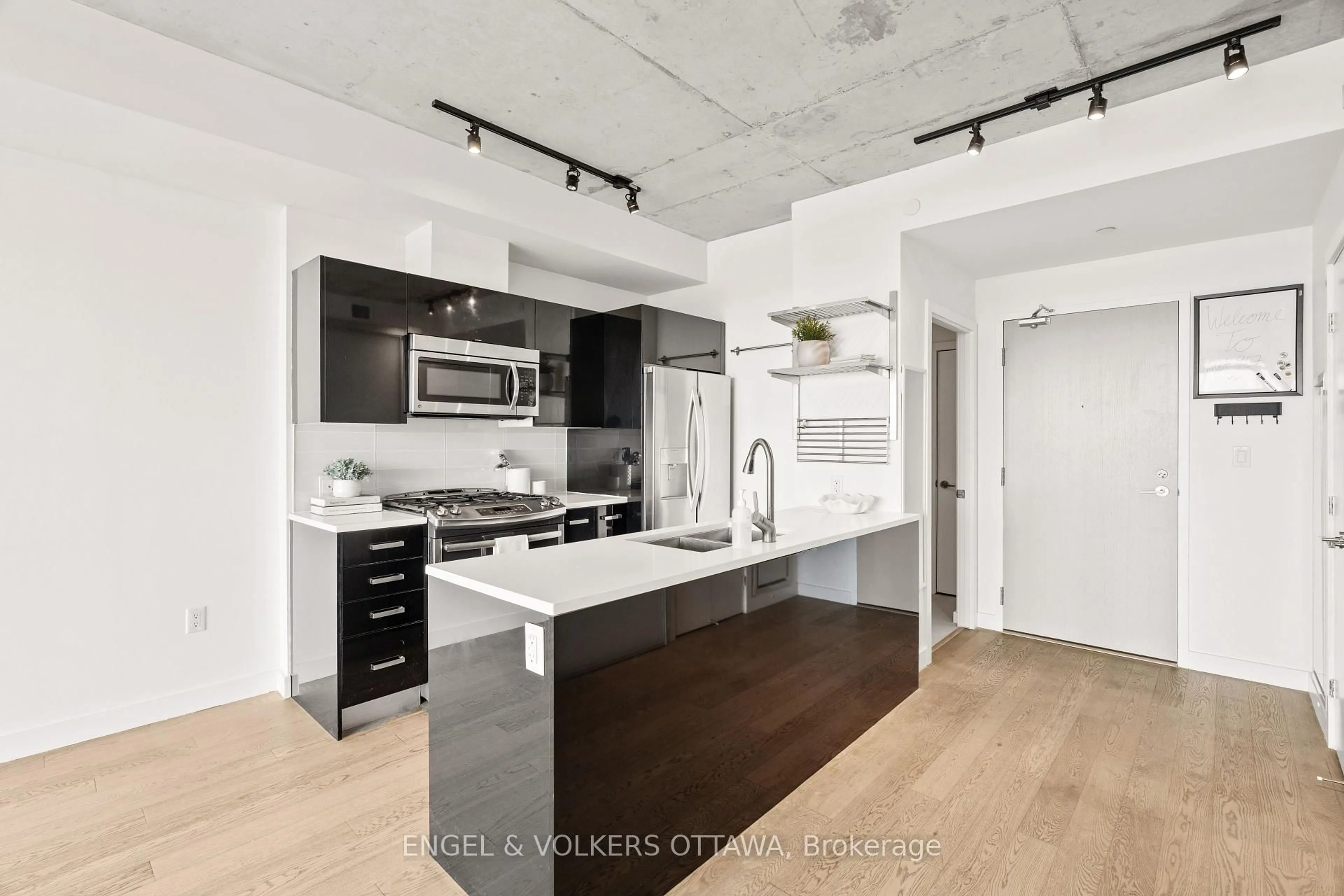 Open concept kitchen, unknown for 224 Lyon St #907, Ottawa Ontario K1R 0C1