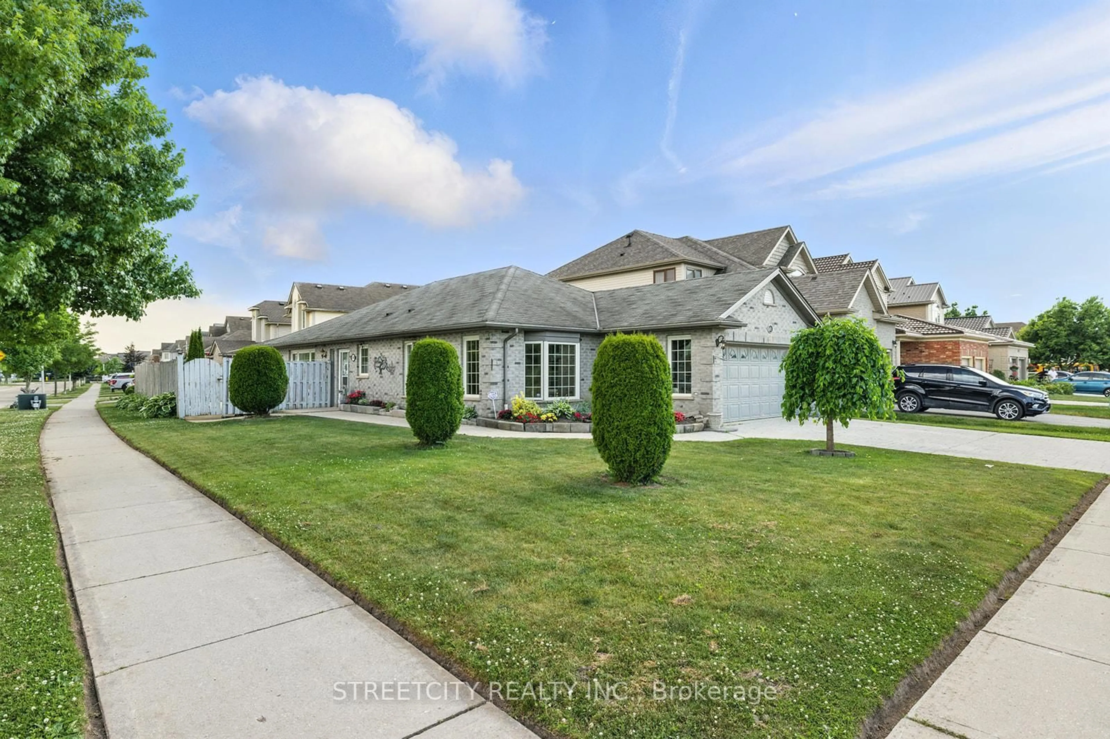 A pic from outside/outdoor area/front of a property/back of a property/a pic from drone, street for 1673 Mcneil Rd, London South Ontario N6M 0A3