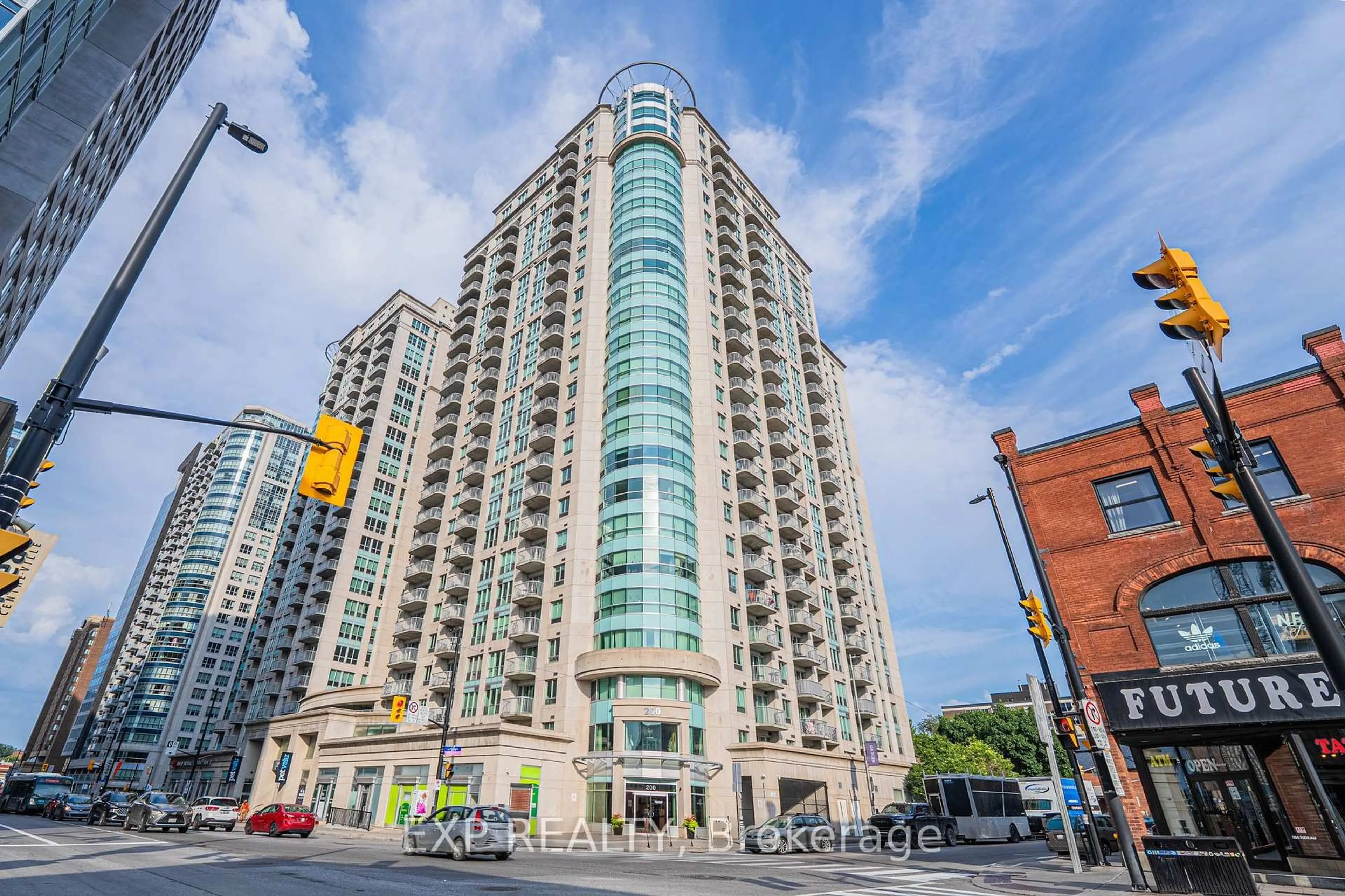 Unknown for 200 RIDEAU St #302, Ottawa Ontario K1N 5Y1
