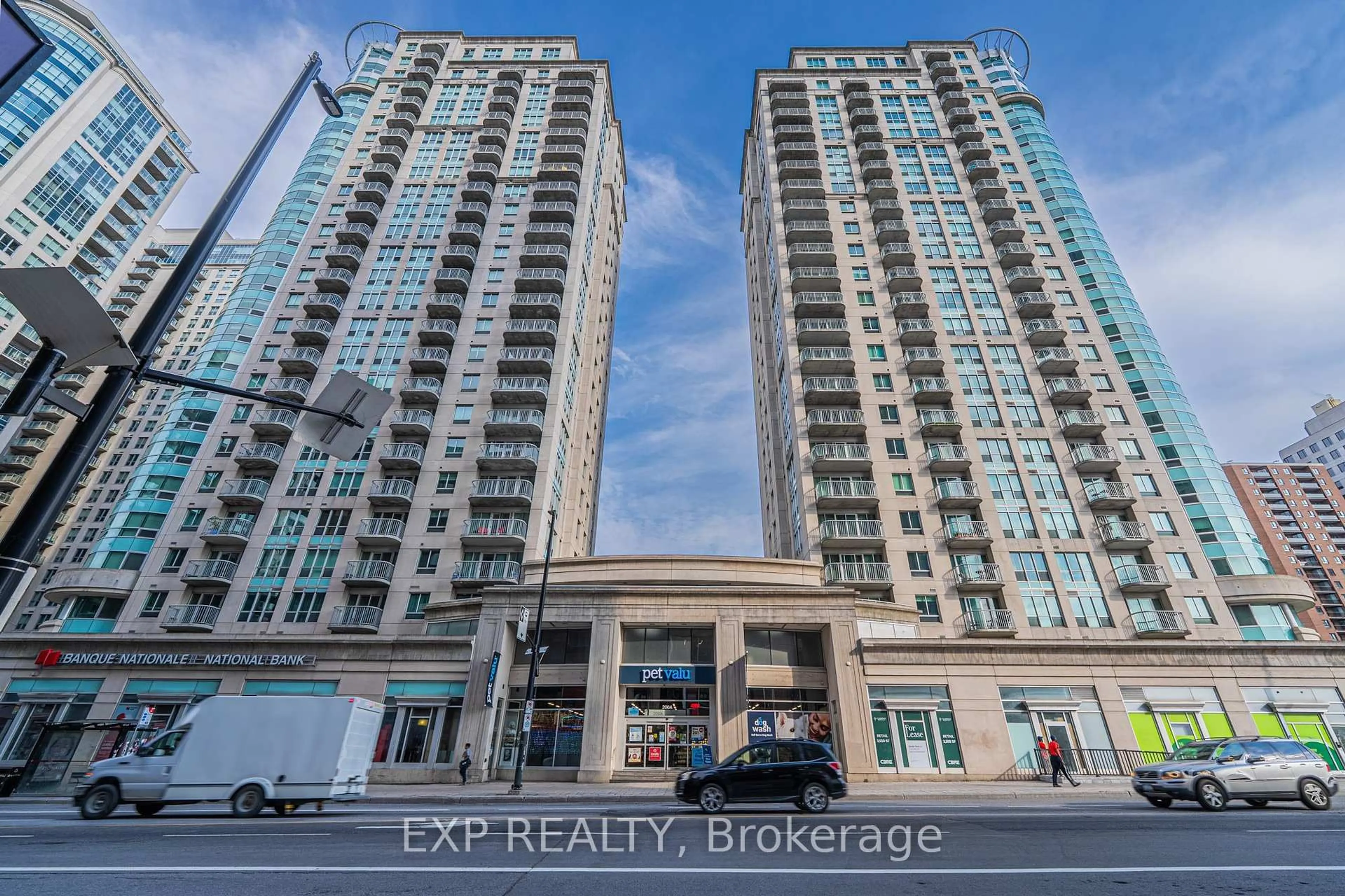 Unknown for 200 RIDEAU St #302, Ottawa Ontario K1N 5Y1