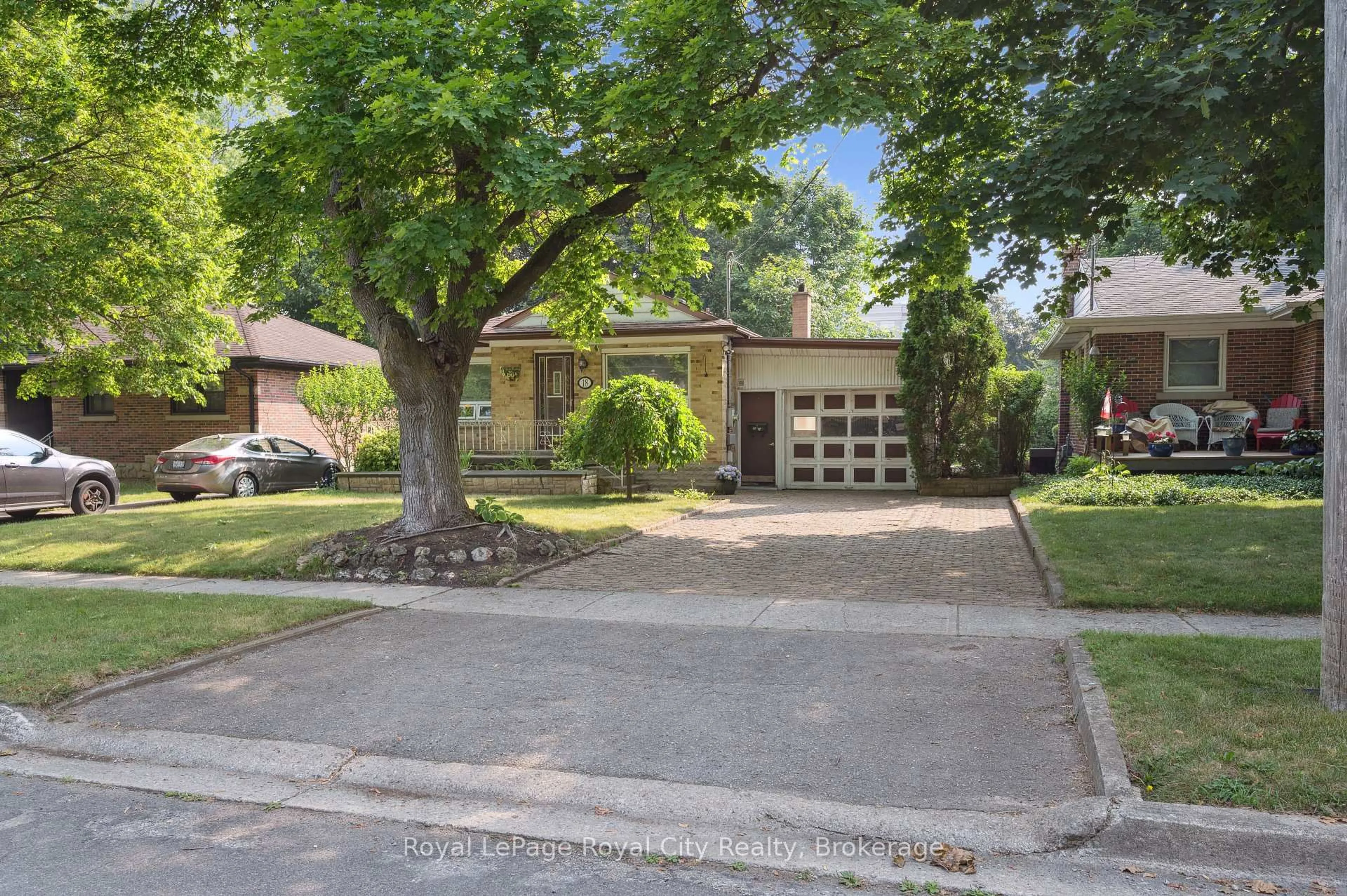 Unknown for 18 Skov Cres, Guelph Ontario N1E 4B7