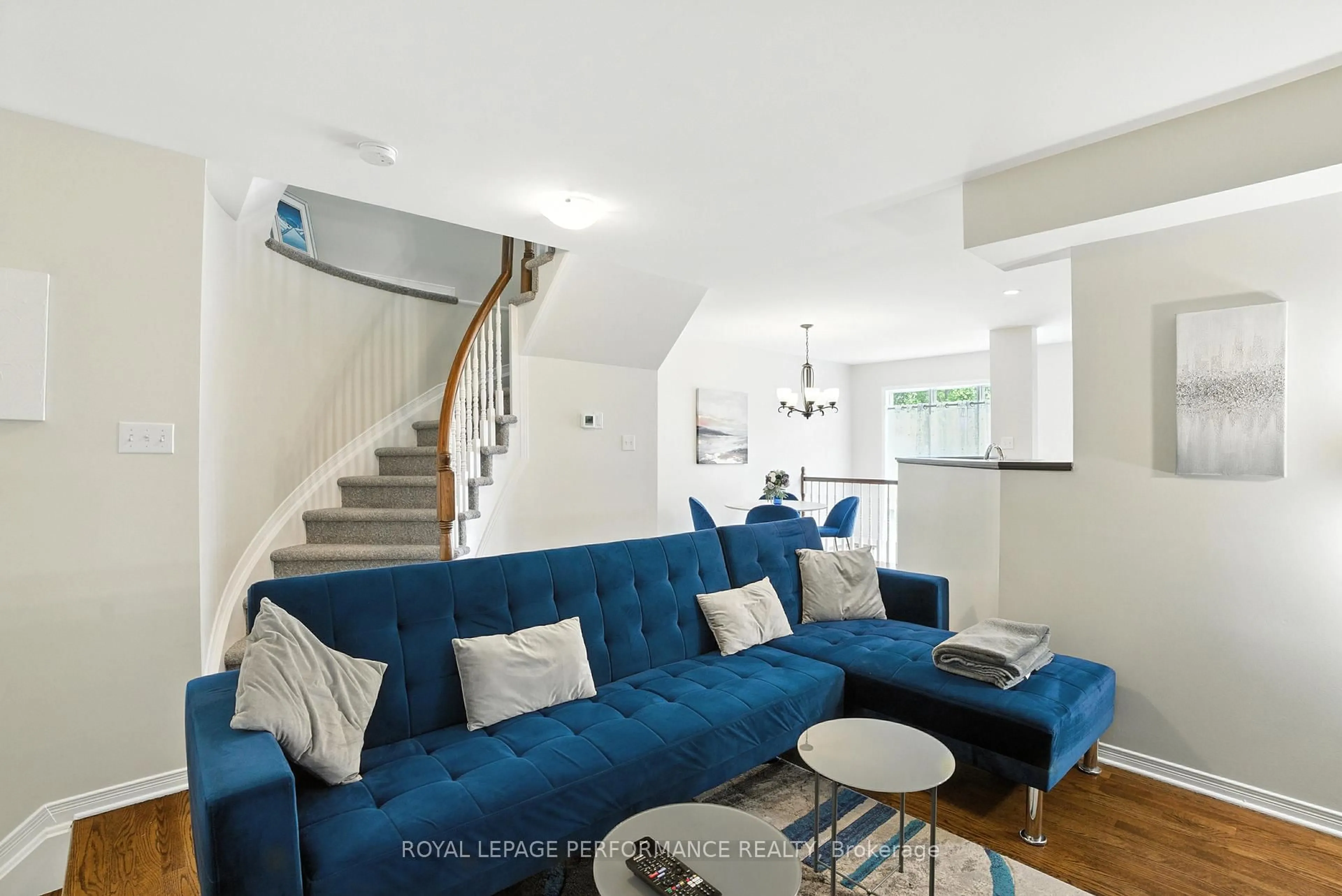 Living room with furniture, unknown for 1493 Lynx Cres, Orleans Ontario K4A 3Y9