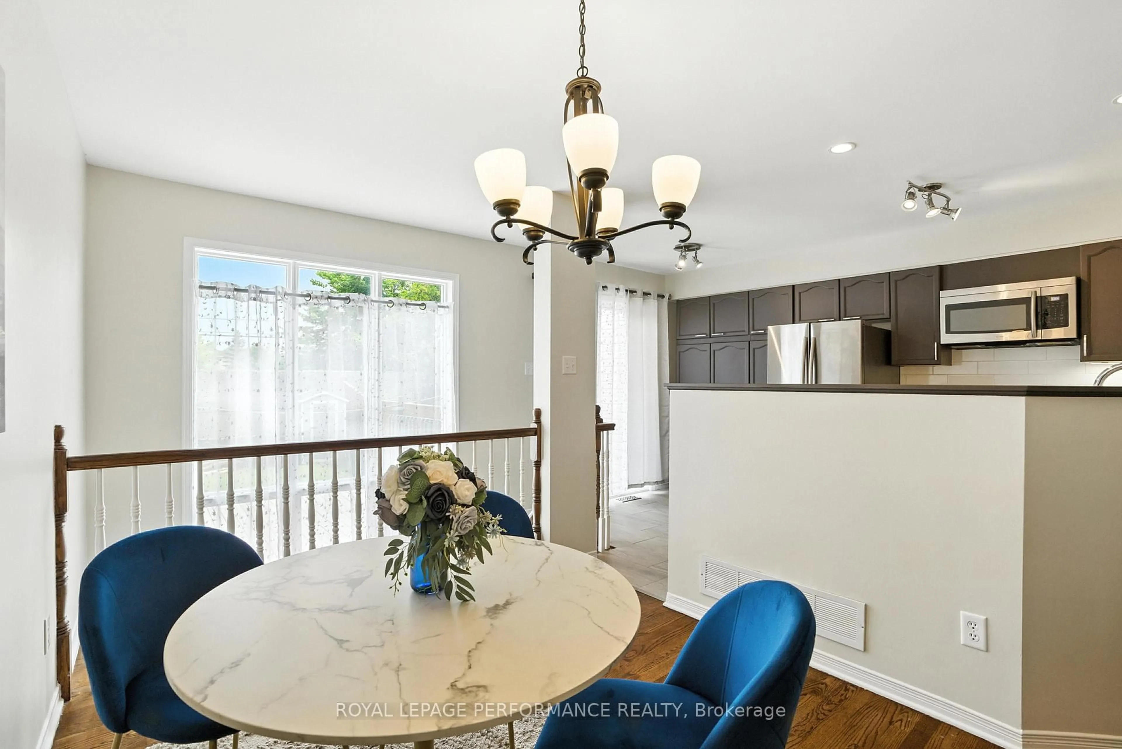 Open concept kitchen, unknown for 1493 Lynx Cres, Orleans Ontario K4A 3Y9