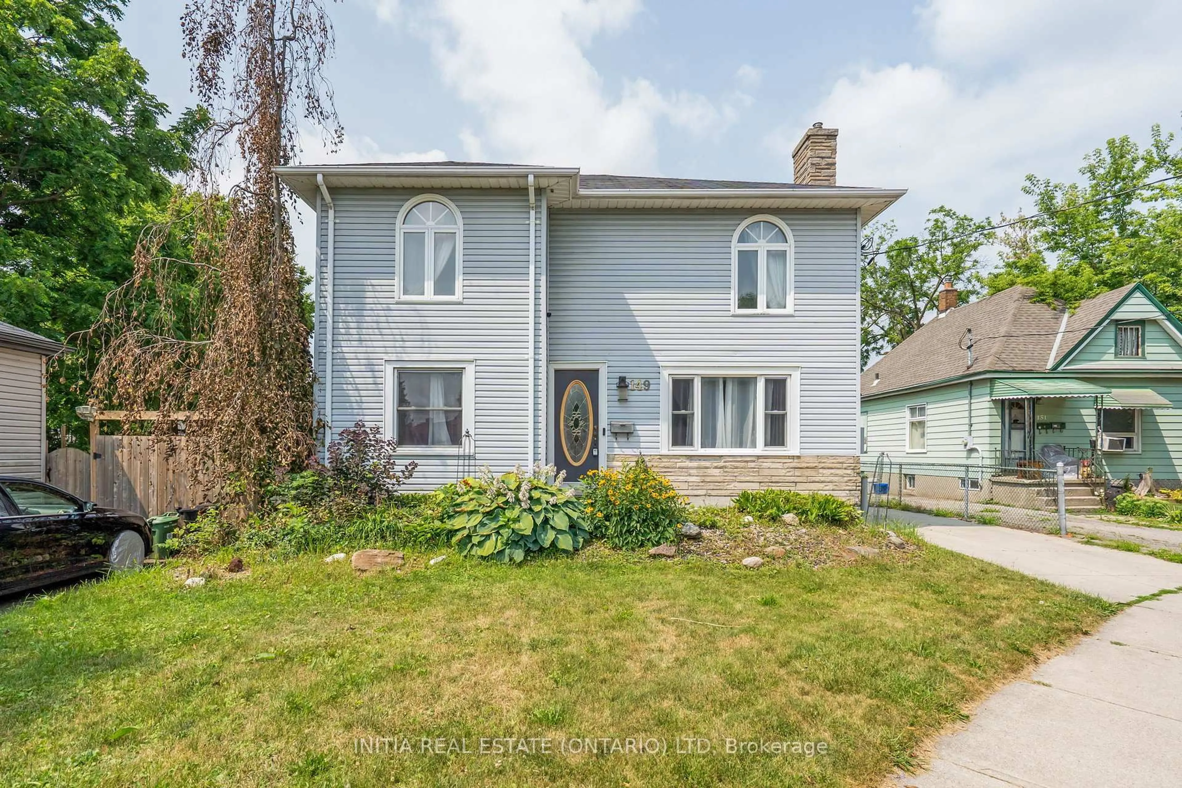 Home with vinyl exterior material, street for 149 Pine Lawn Ave, London East Ontario N5Z 2R3