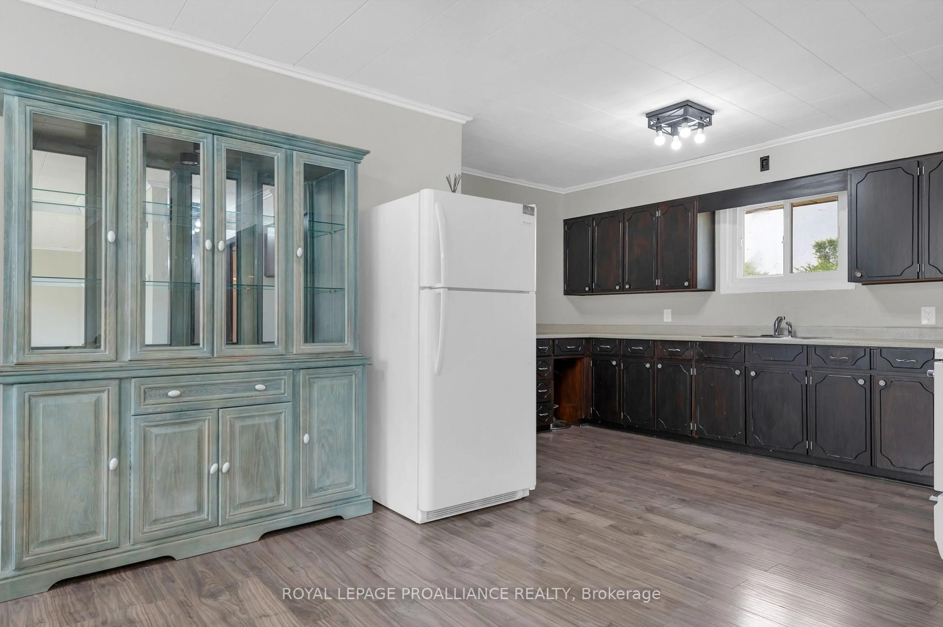 Open concept kitchen, unknown for 6055 Highway 37, Tweed Ontario K0K 3J0