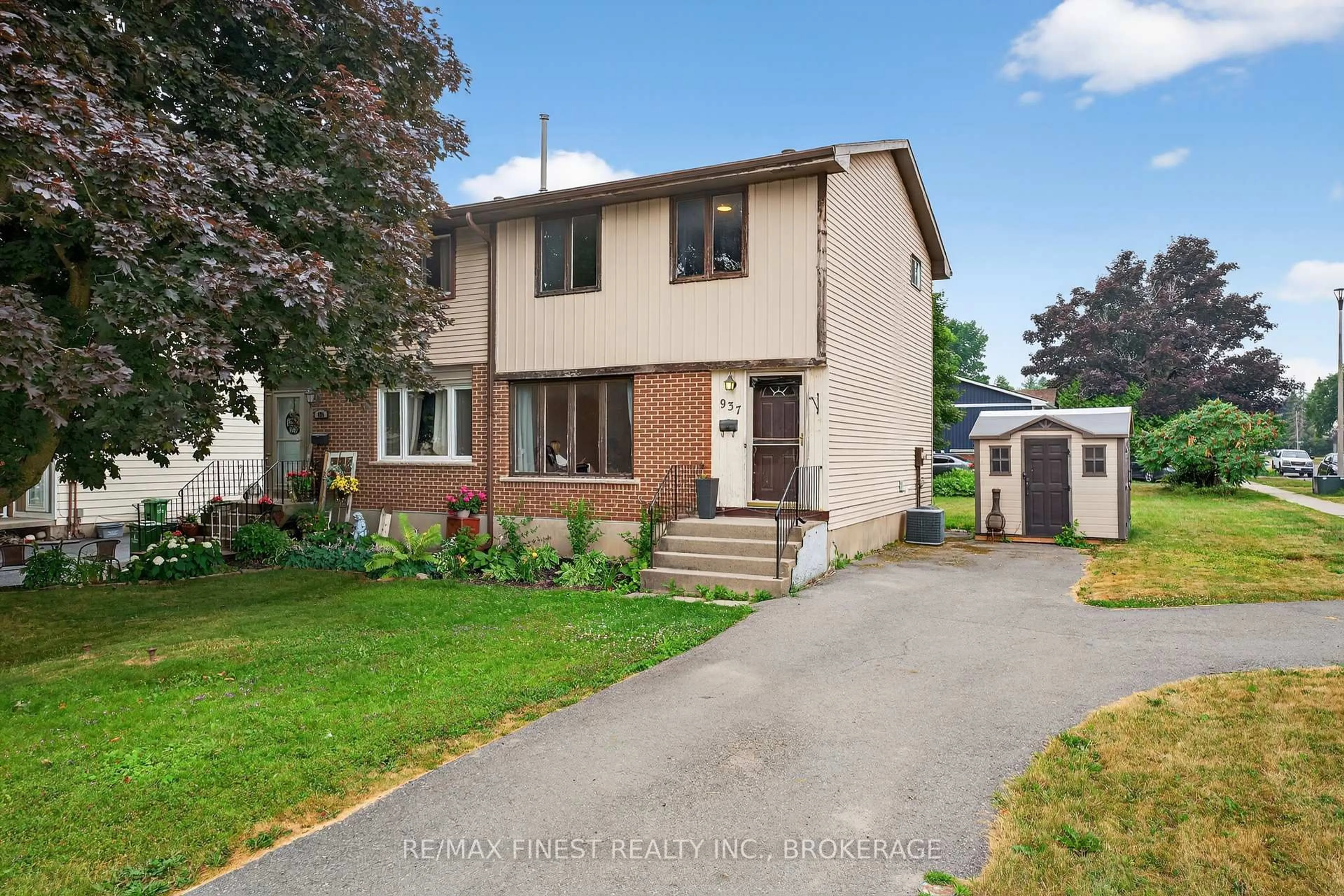 Unknown for 937 Purcell Cres, Kingston Ontario K7P 1C1