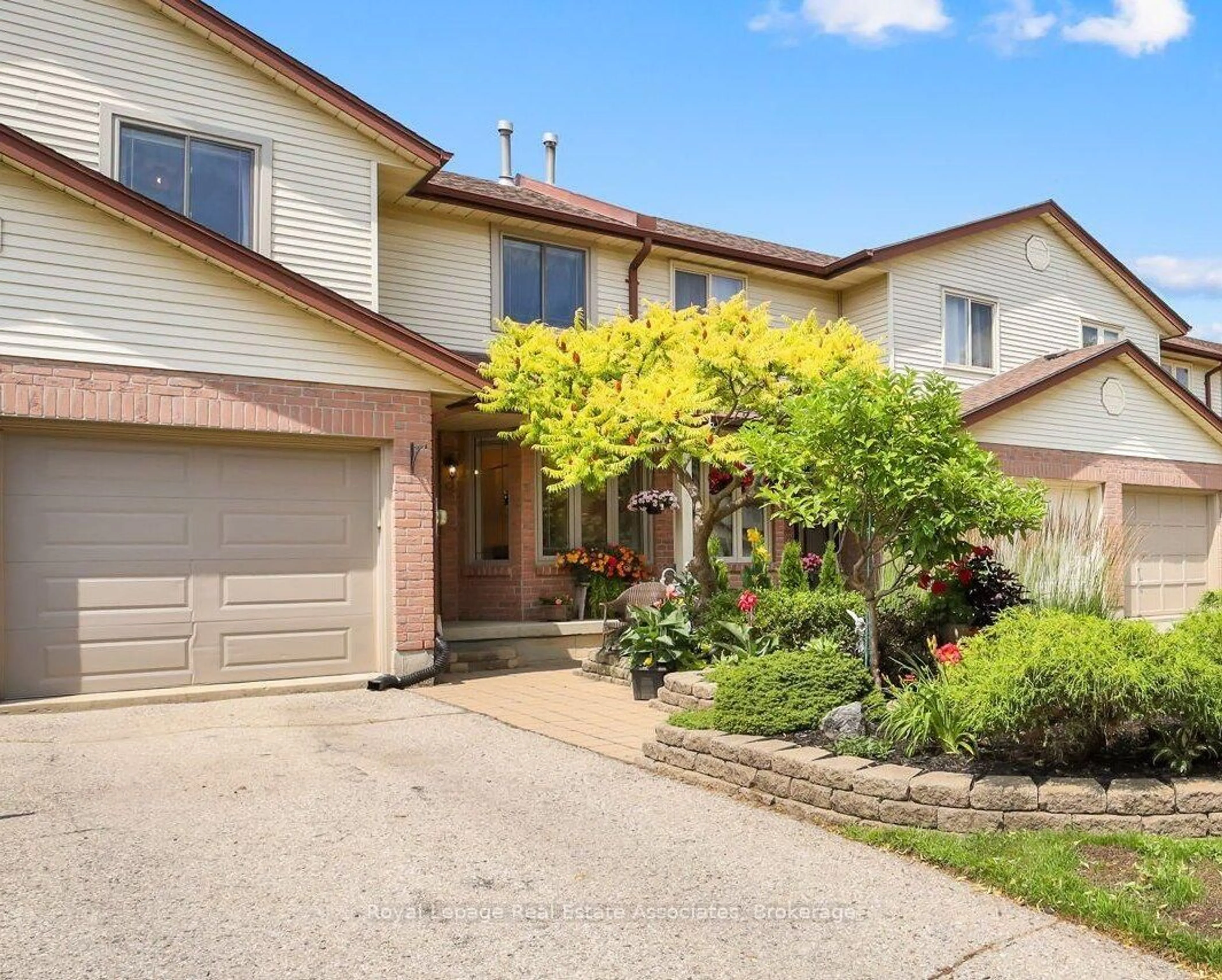 Home with brick exterior material, street for 9 Conestoga Rd, Woodstock Ontario N4T 1H7