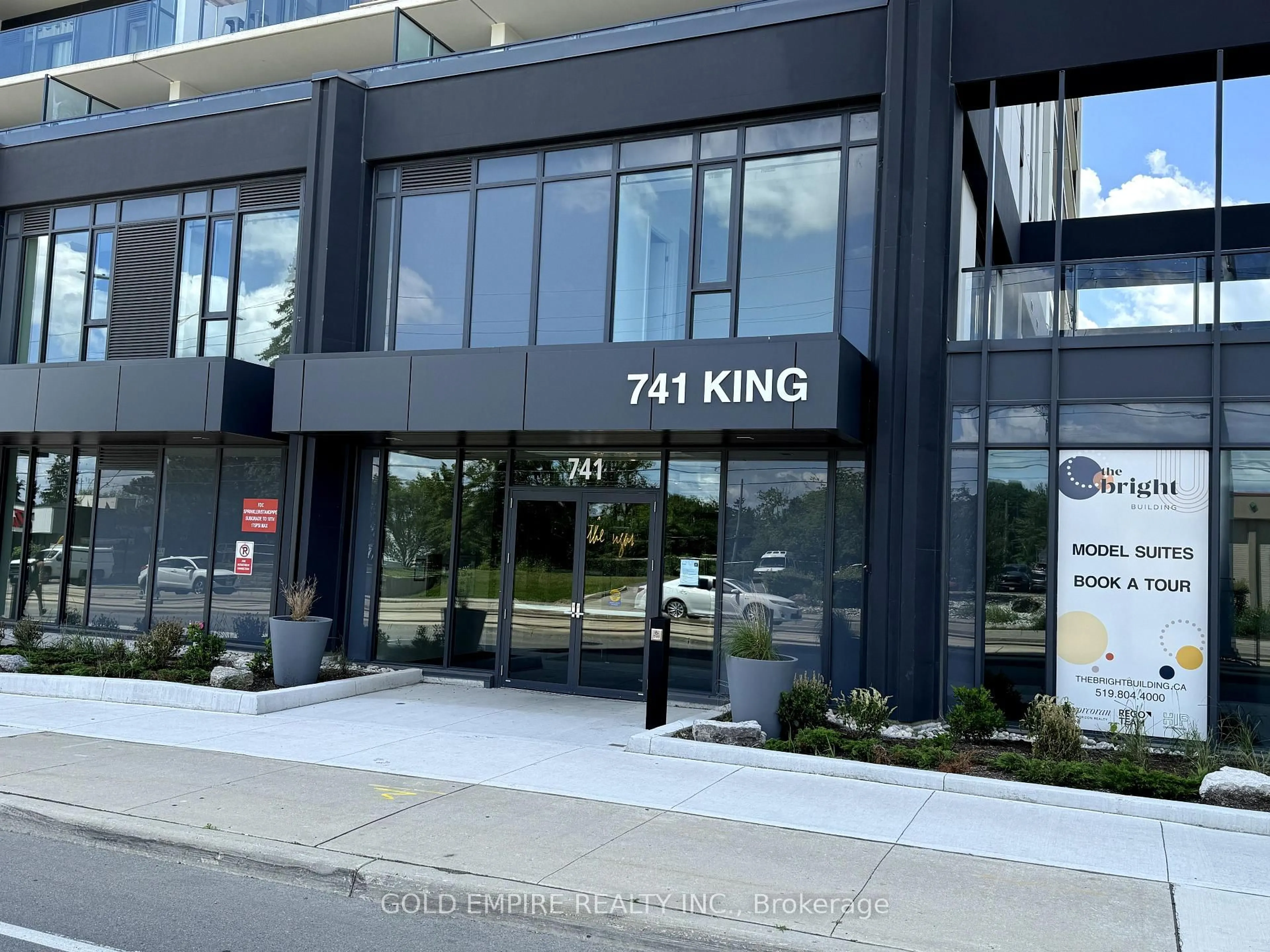 Unknown for 741 King St #1306, Kitchener Ontario N2G 1E5