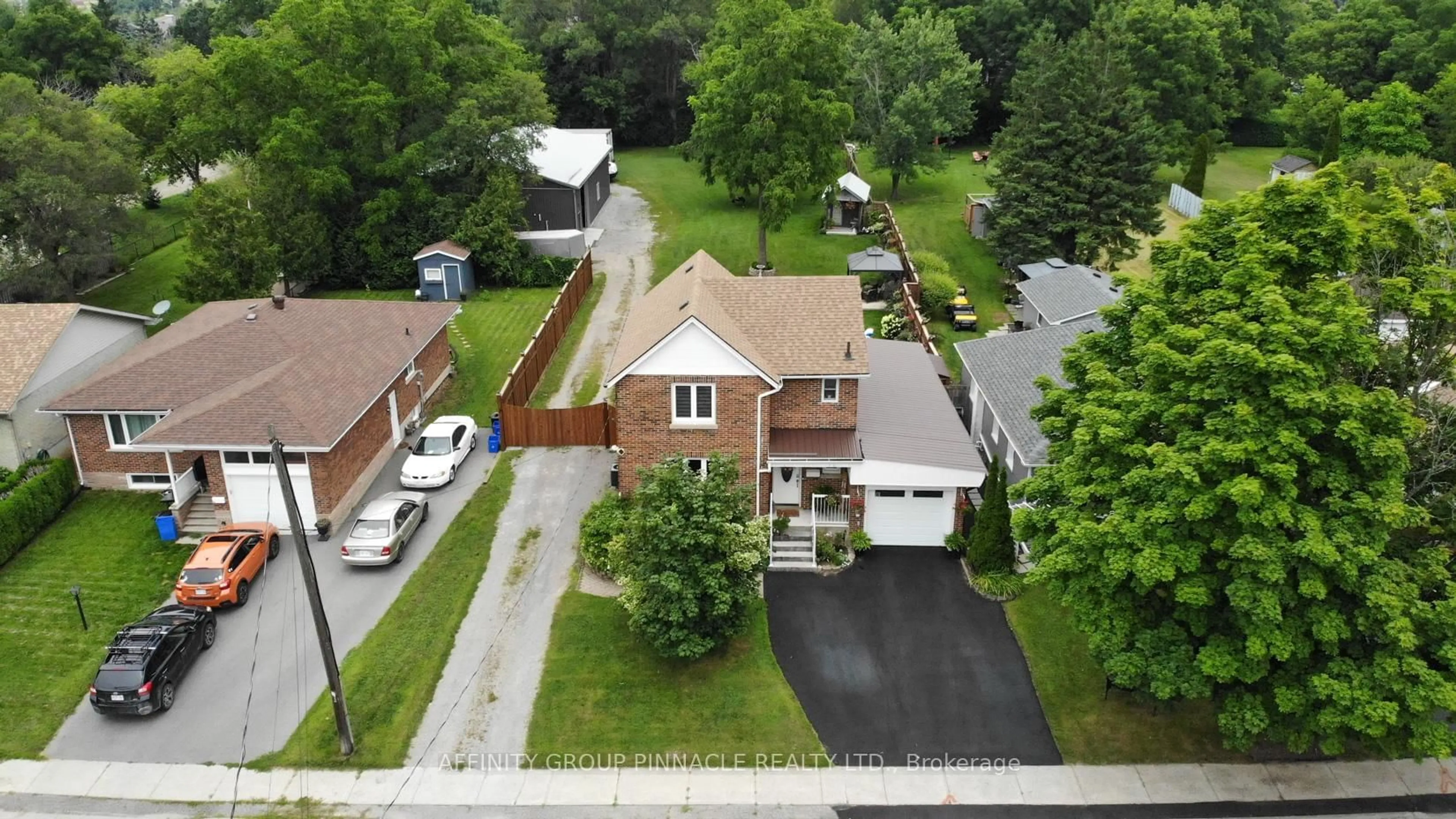 A pic from outside/outdoor area/front of a property/back of a property/a pic from drone, street for 42 St David St, Kawartha Lakes Ontario K9V 1N3