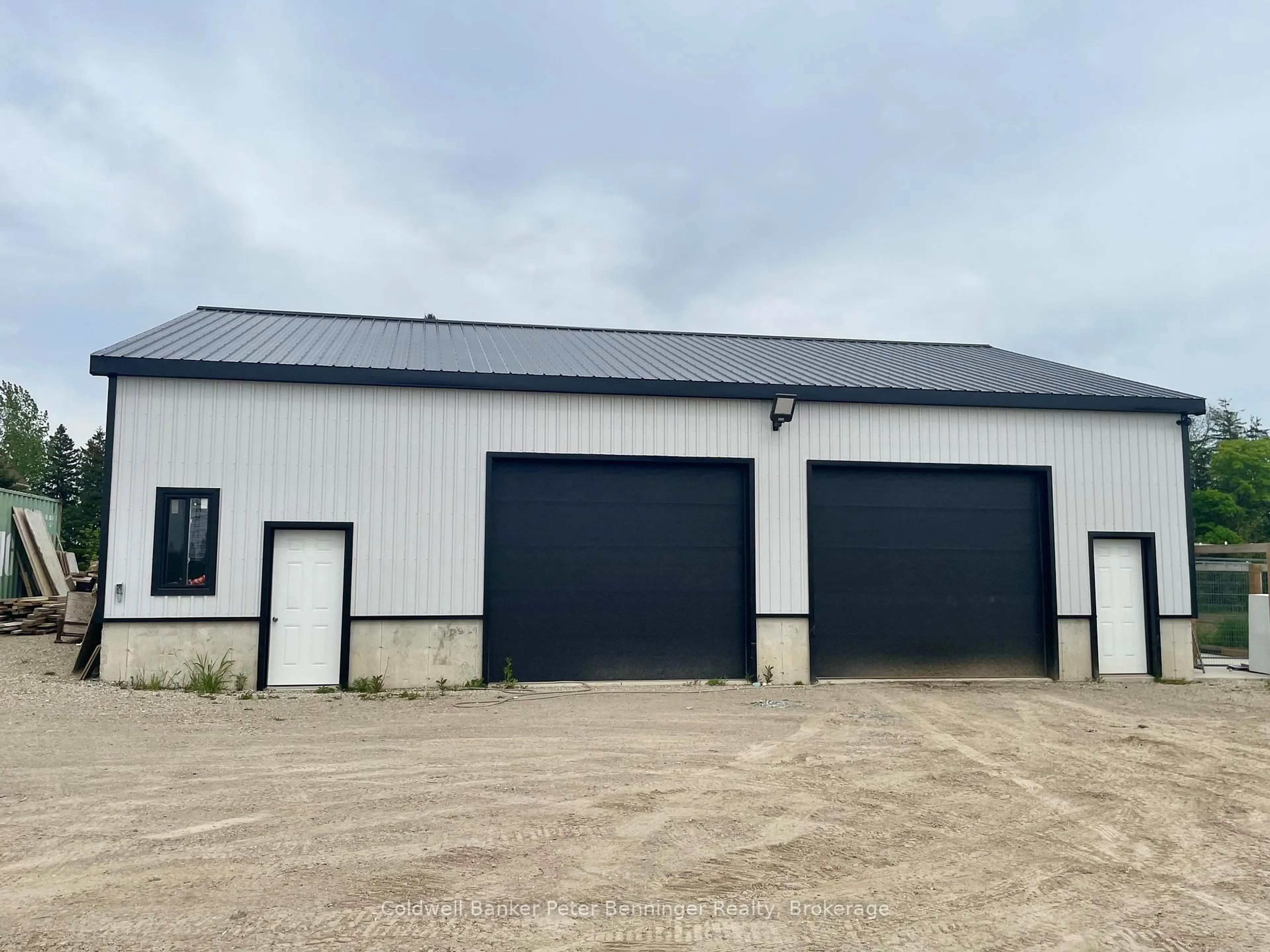 Indoor garage for 53 Concession 6 Concession, Brockton Ontario N0G 2V0