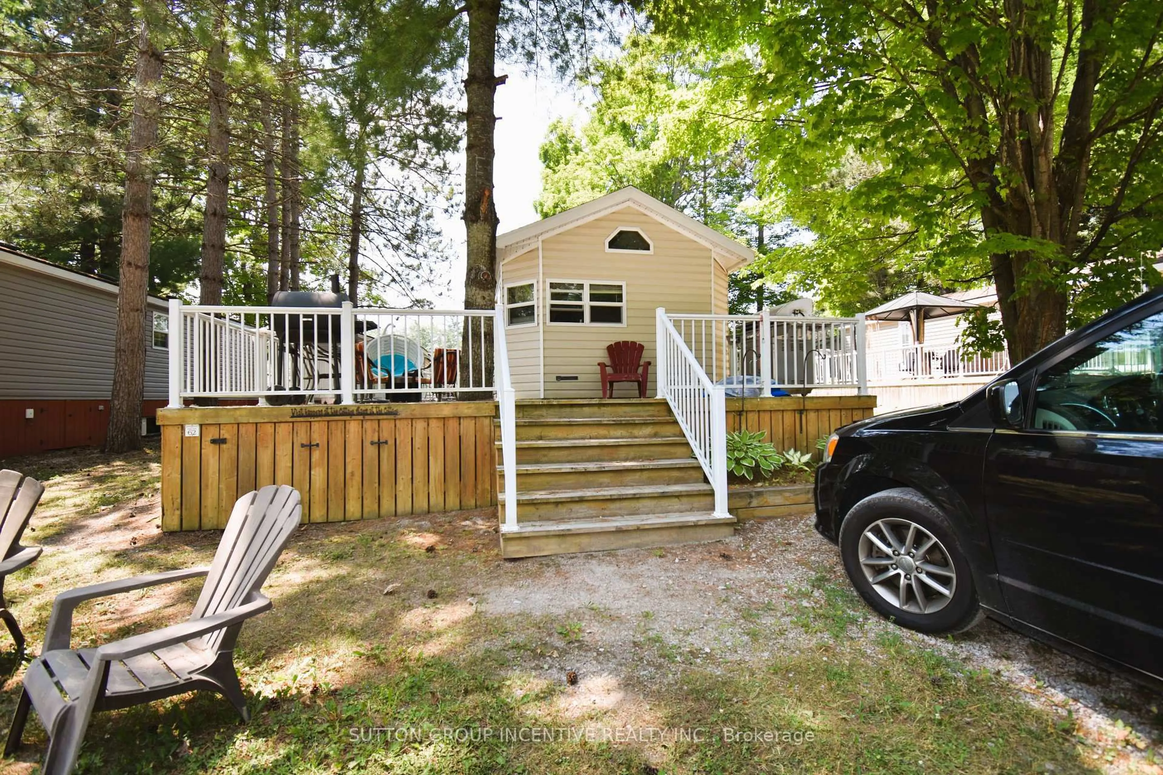 Patio, unknown for 1082 Shamrock Marina Rd #62, Gravenhurst Ontario P0E 1N0