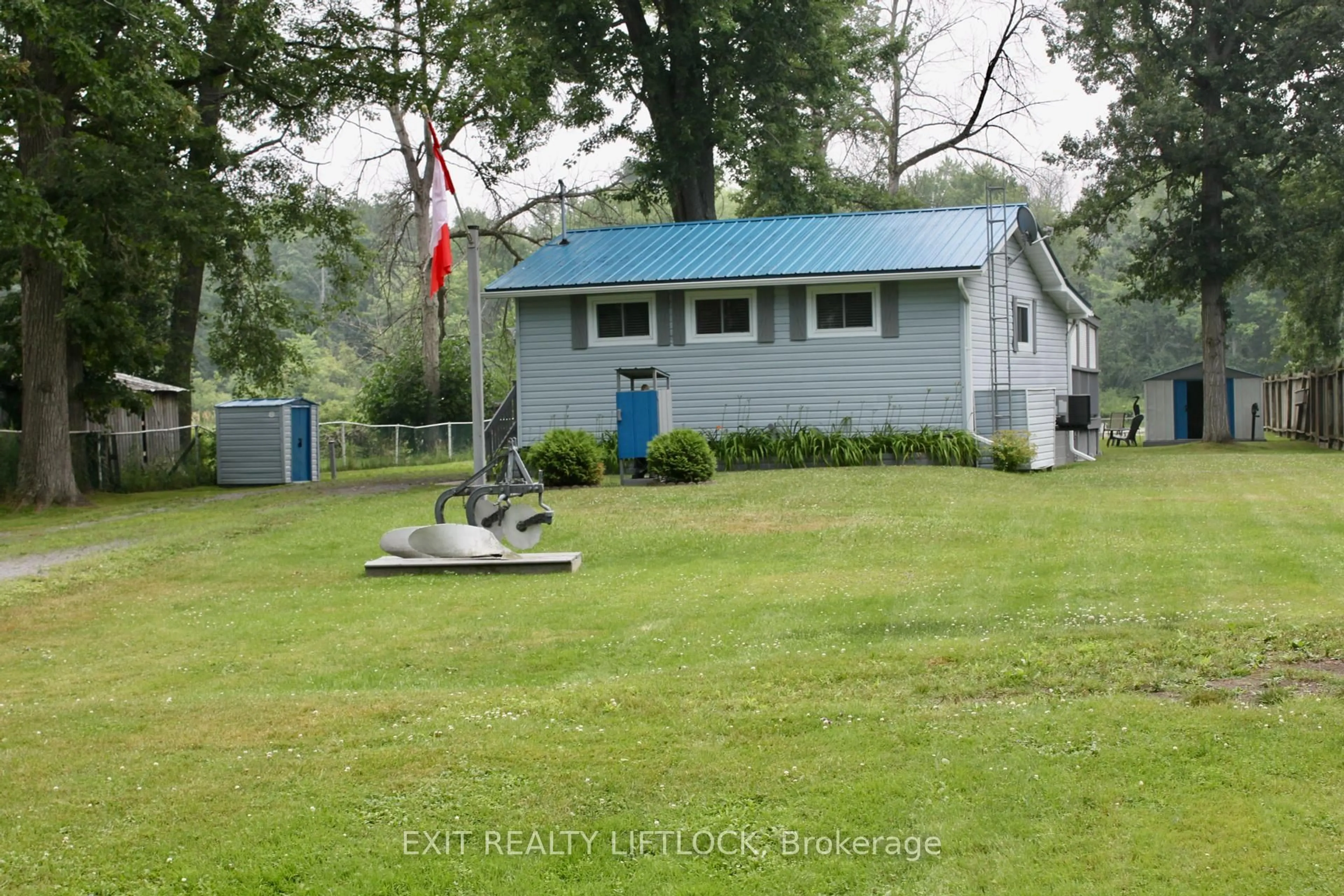 A pic from outside/outdoor area/front of a property/back of a property/a pic from drone, unknown for 77 River Rd, Trent Hills Ontario K0L 1L0