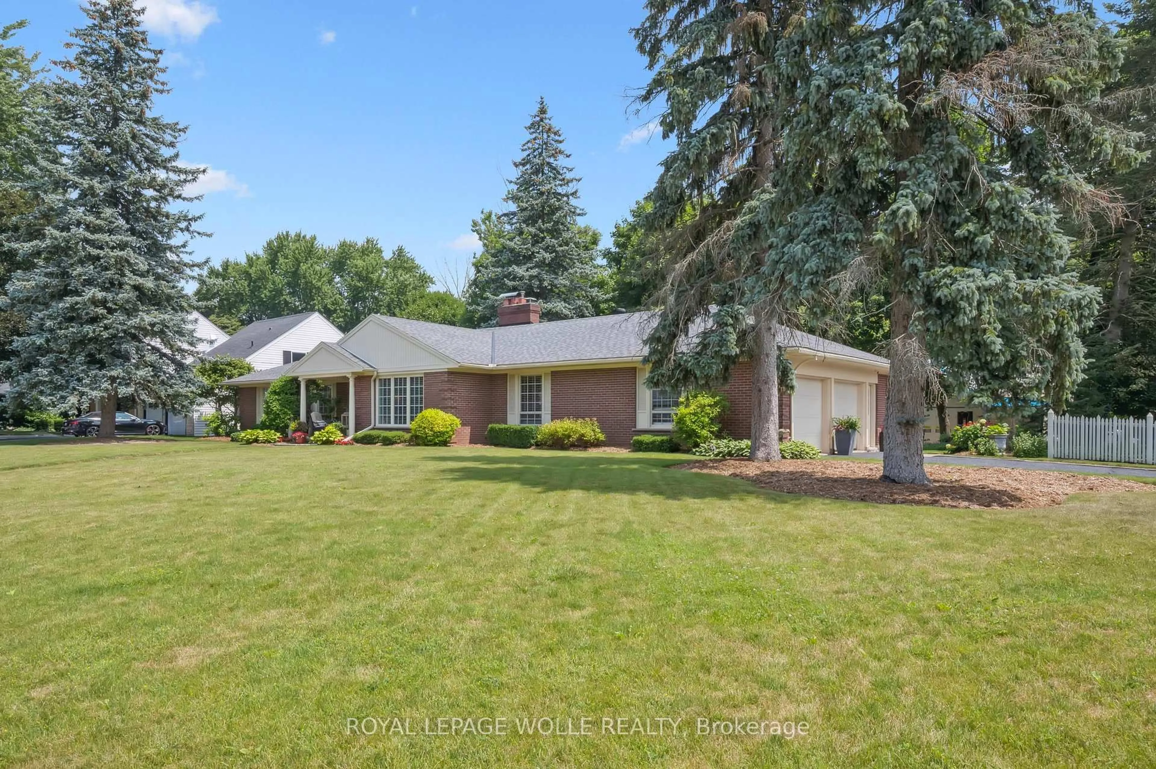 Unknown for 15 Meadowlark Rd, Woolwich Ontario N3B 1T7
