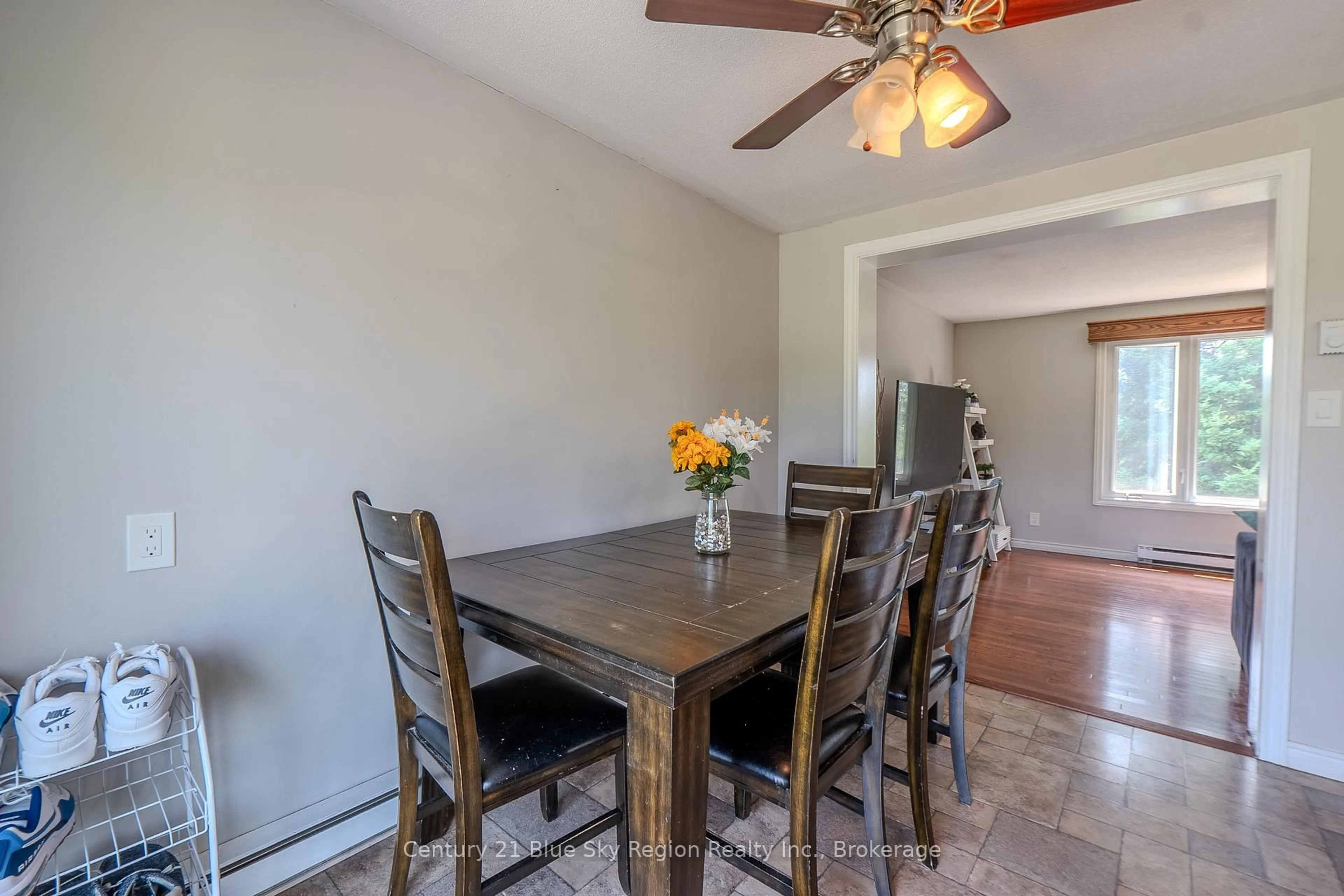 Dining room, unknown for 3812 HIGHWAY 17, East Ferris Ontario P0H 1K0