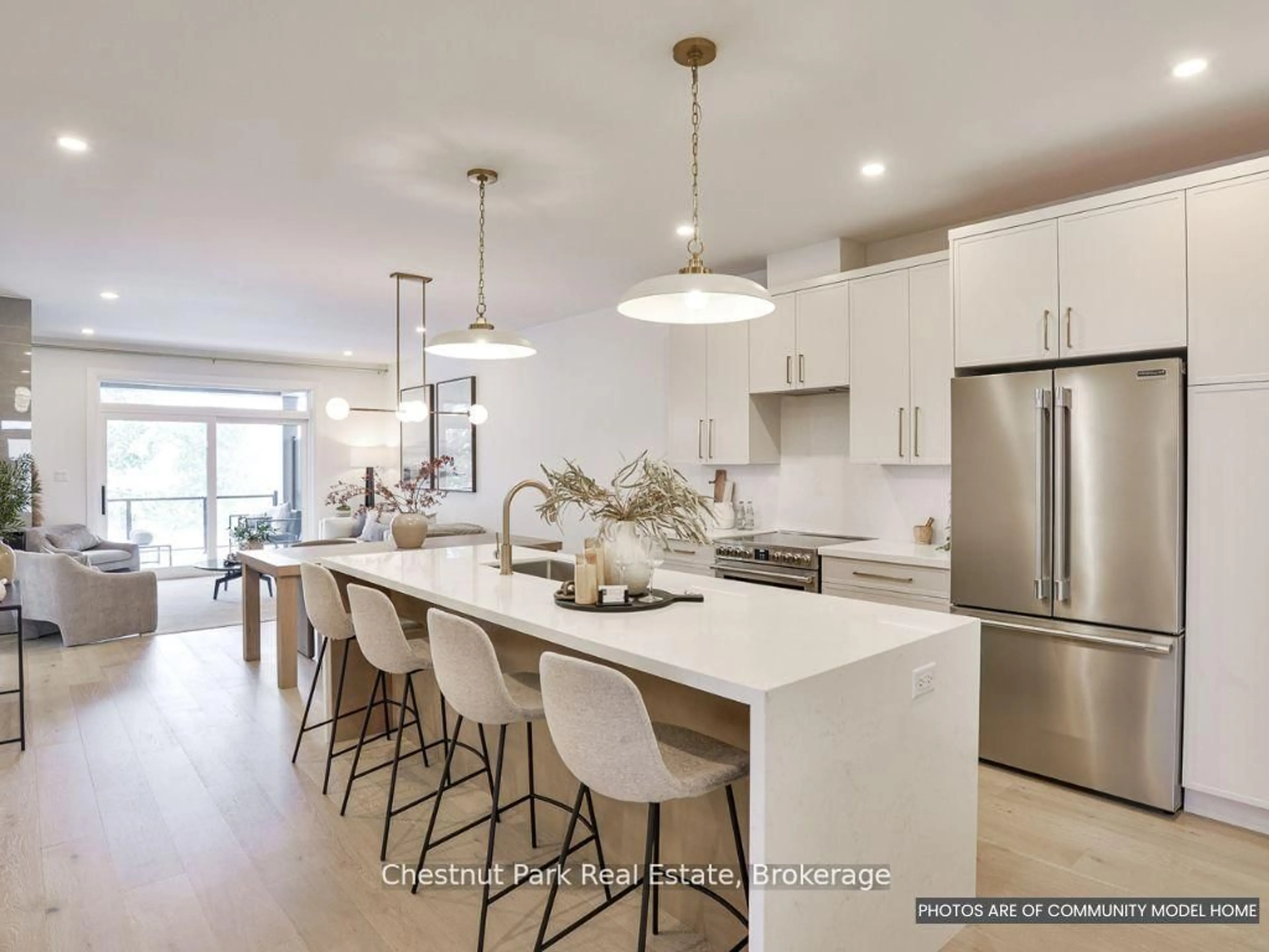Open concept kitchen, ceramic/tile floor for 16 Pine Needle Way, Huntsville Ontario P1H 1M3