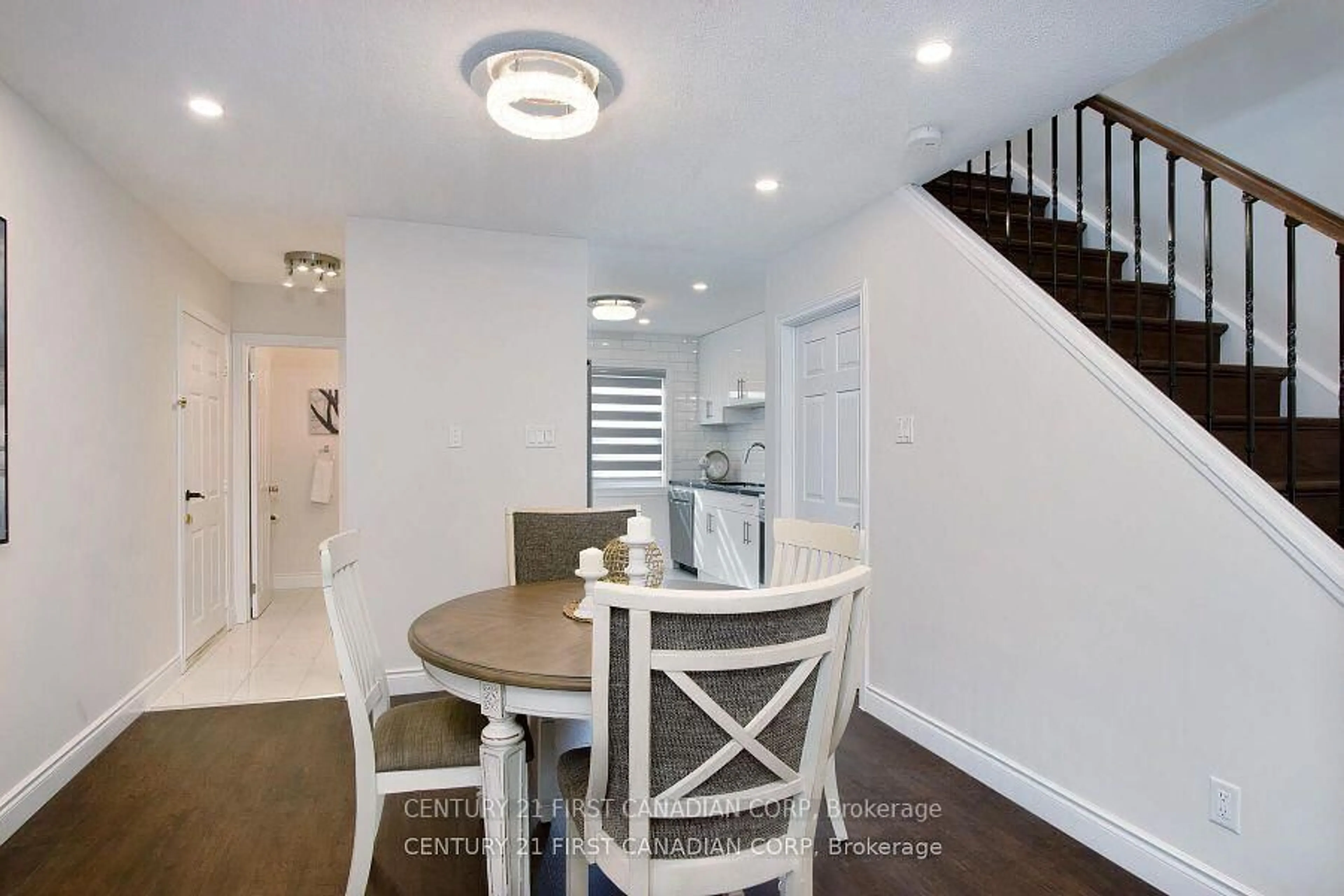 Dining room, unknown for 19 Arbour Glen Cres, London East Ontario N5Y 1Z9