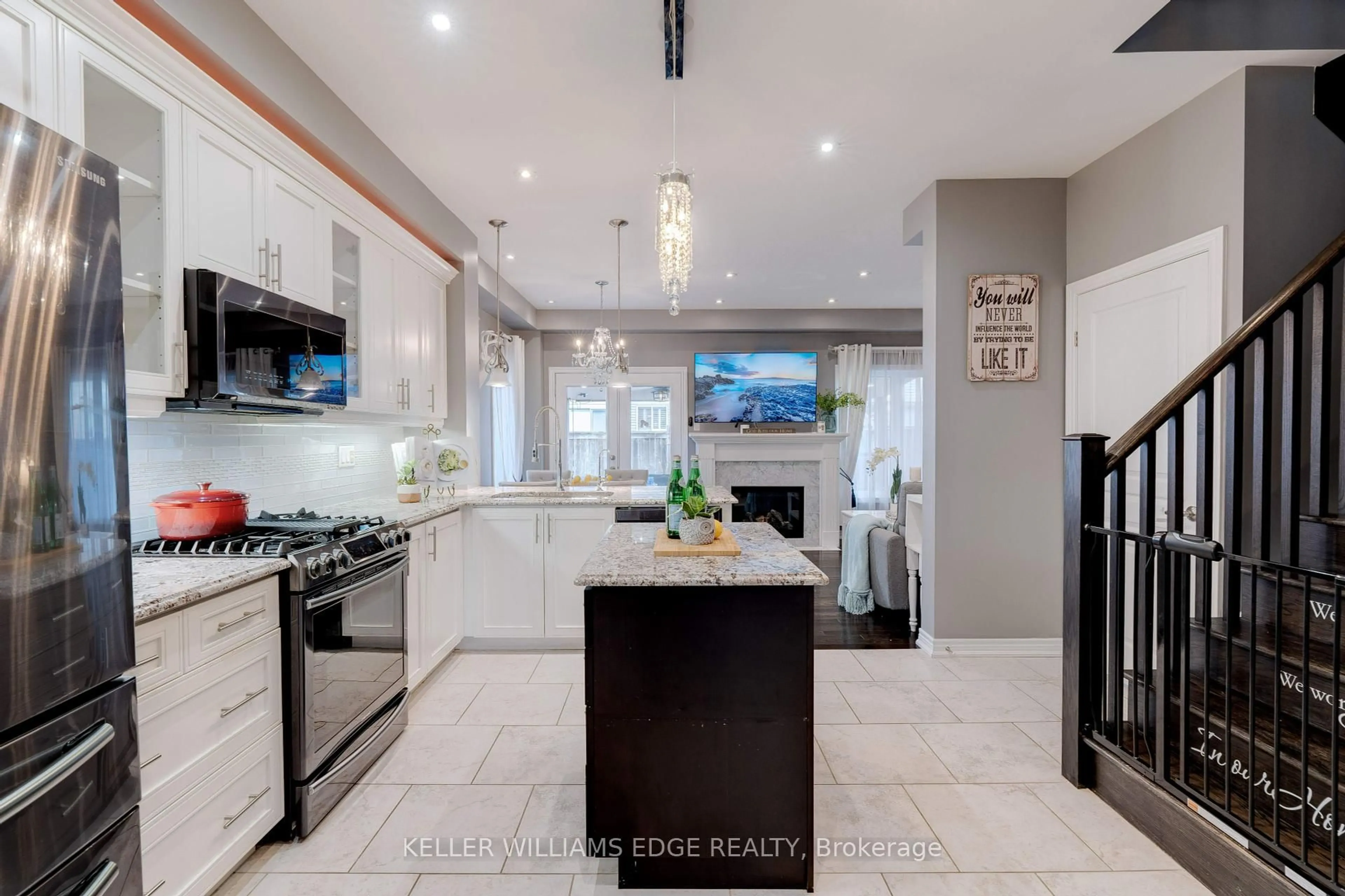 Contemporary kitchen, ceramic/tile floor for 45 Royal Winter Dr #28, Hamilton Ontario L0R 1C0