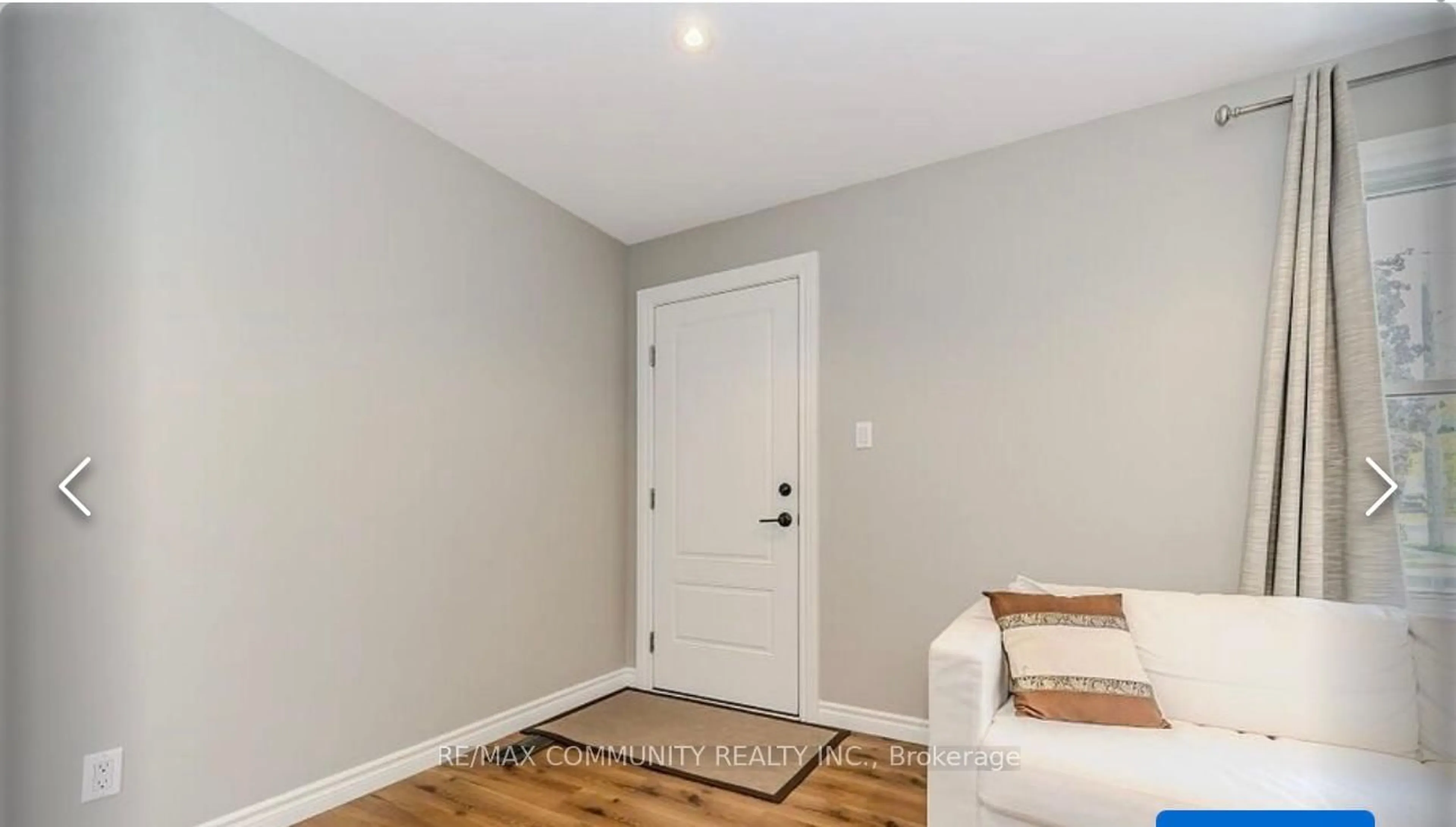 Indoor entryway for 205 Schlueter St, Cambridge Ontario N3H 4B6