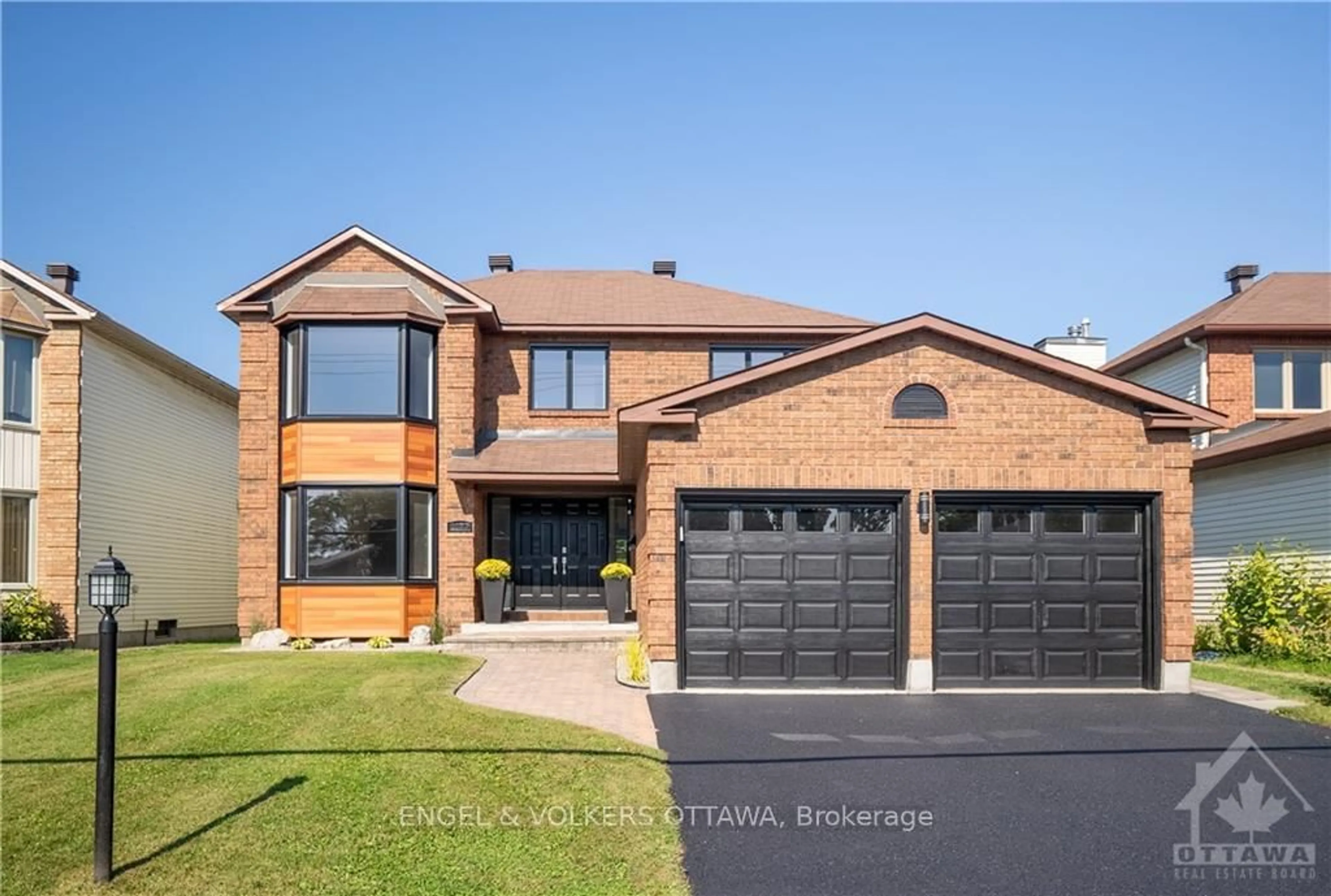 Home with brick exterior material, street for 2177 LENESTER Ave, Ottawa Ontario K2A 4A9
