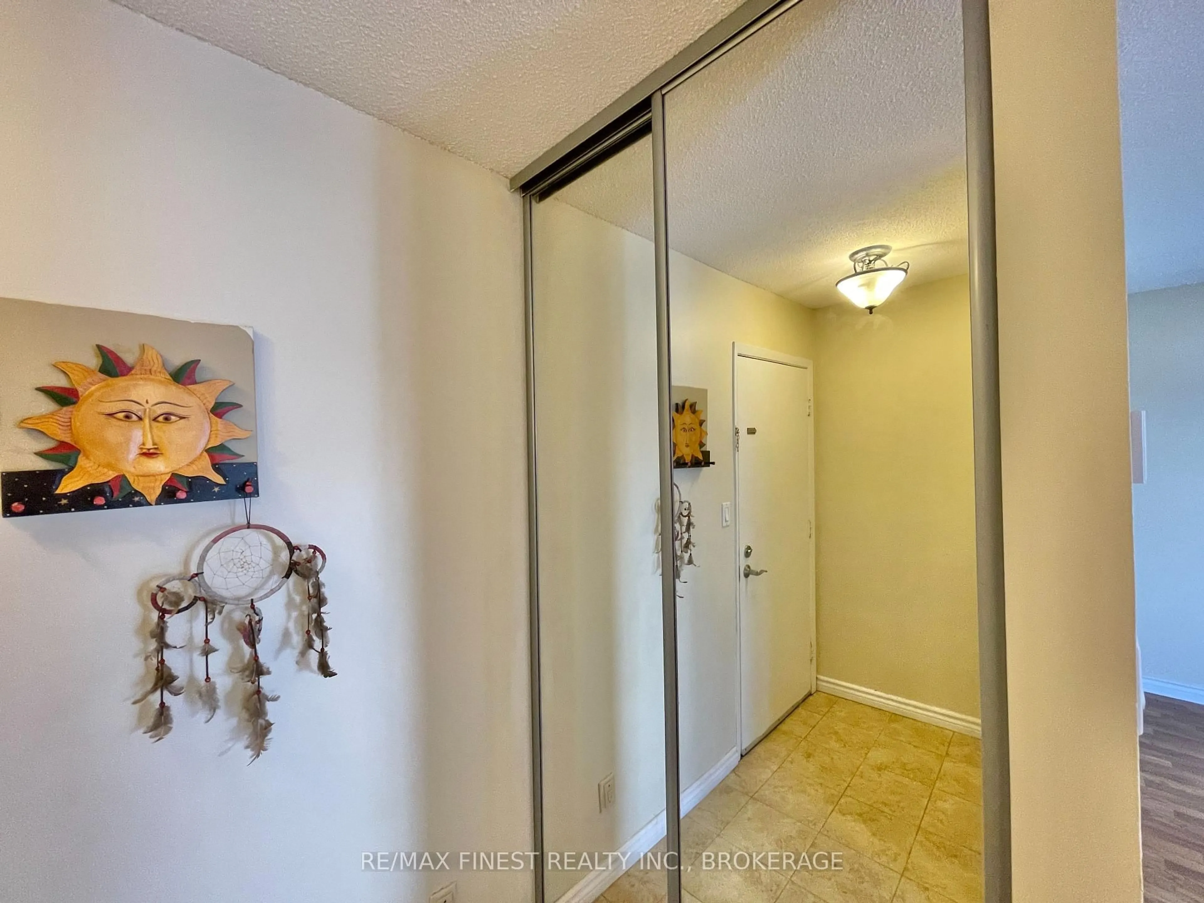 Indoor entryway for 845 Milford Dr #313, Kingston Ontario K7P 1A7