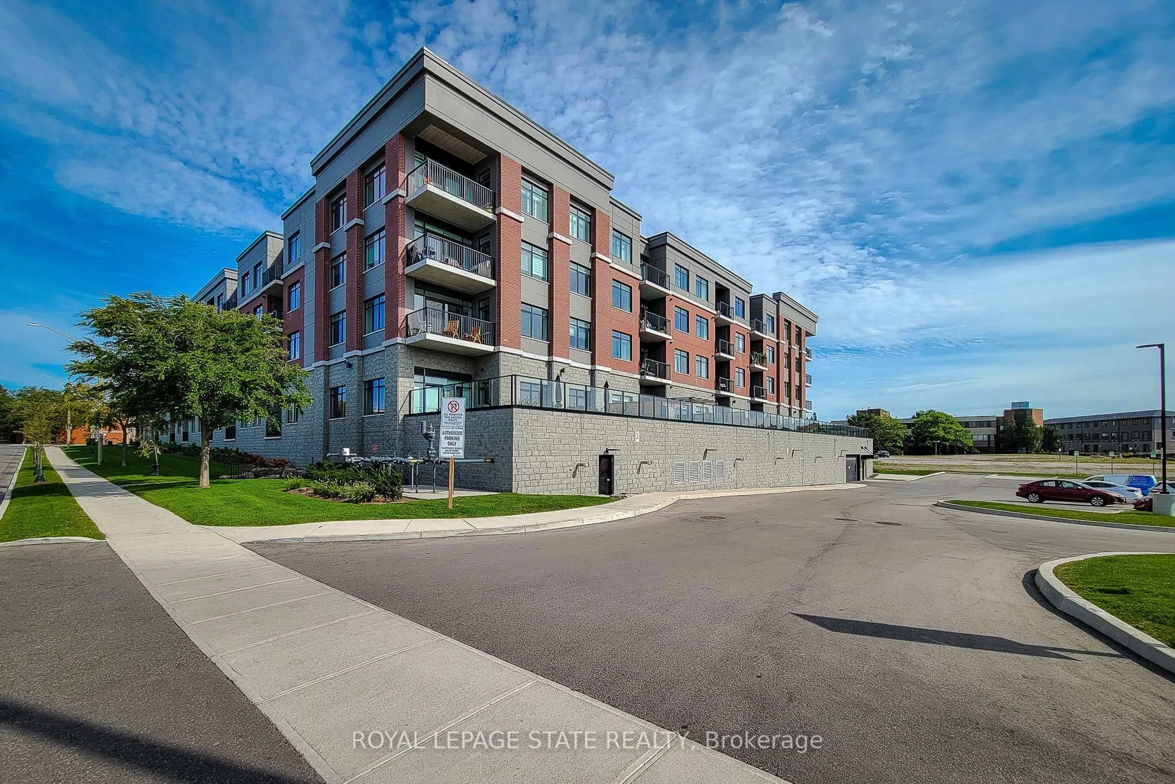 A pic from outside/outdoor area/front of a property/back of a property/a pic from drone, building for 1 Redfern Ave #313, Hamilton Ontario L9C 7S6