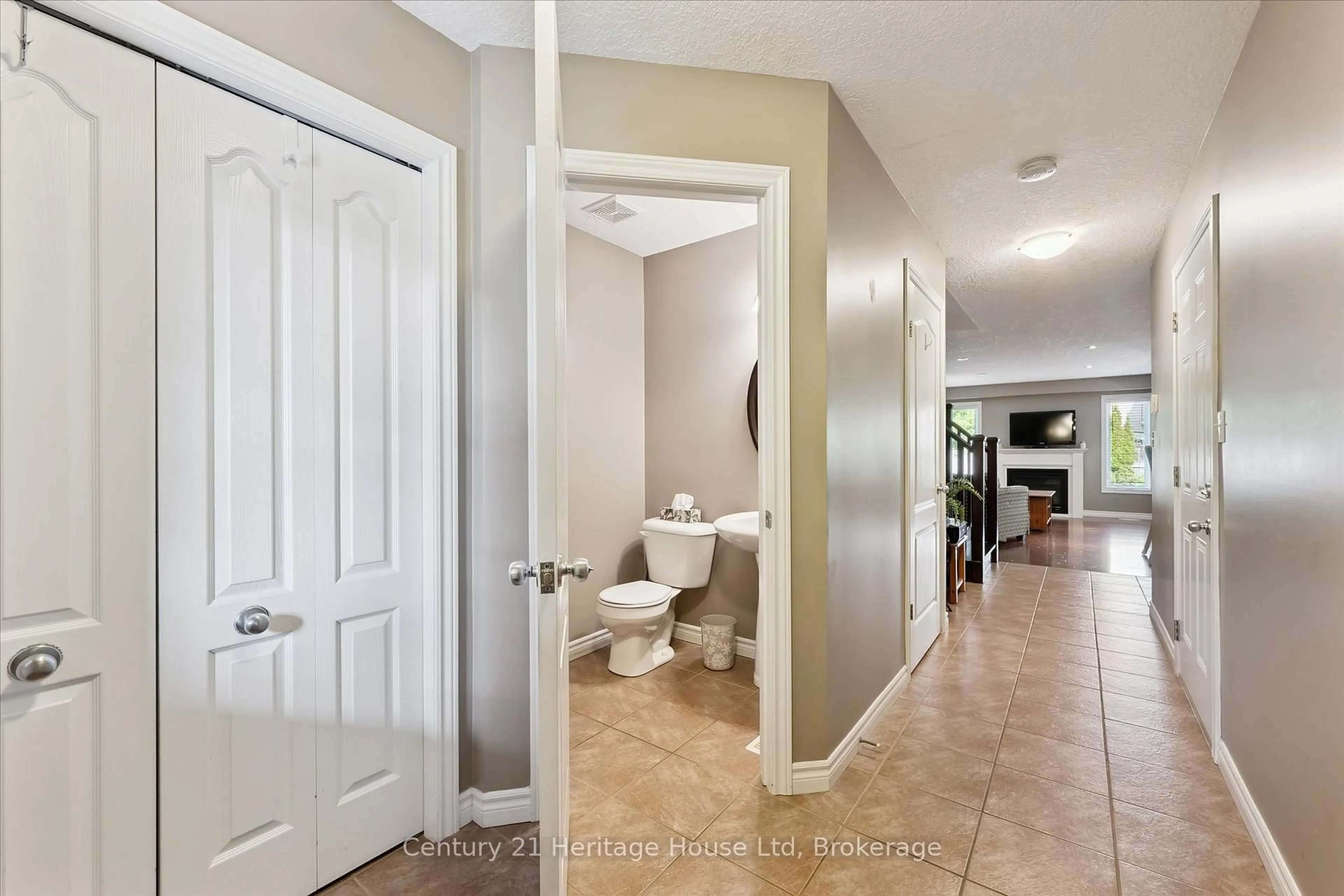 Indoor entryway for 22 Acker St, Guelph Ontario N1E 0G1