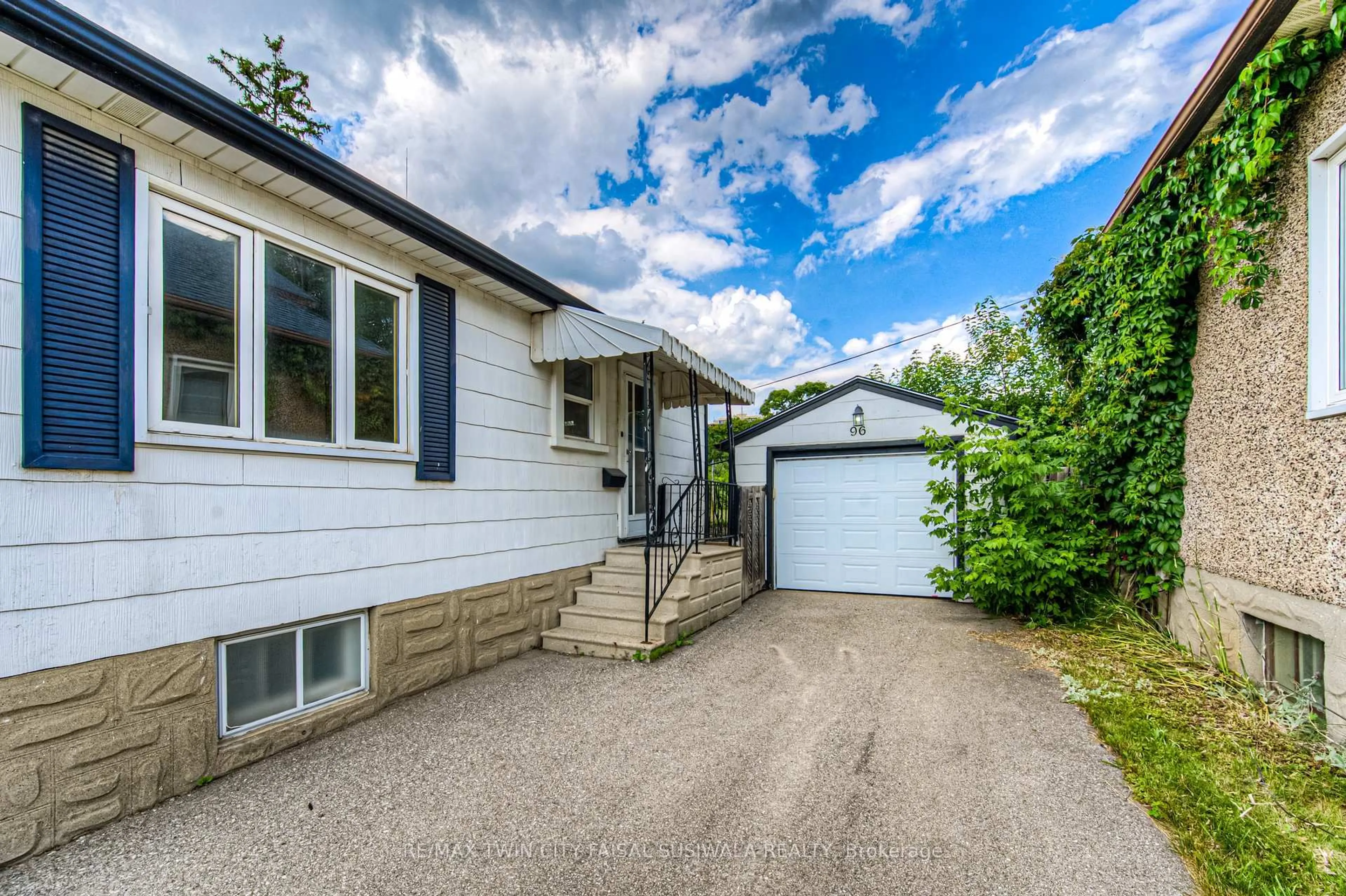Unknown for 96 Whitney Pl, Kitchener Ontario N2G 2X7