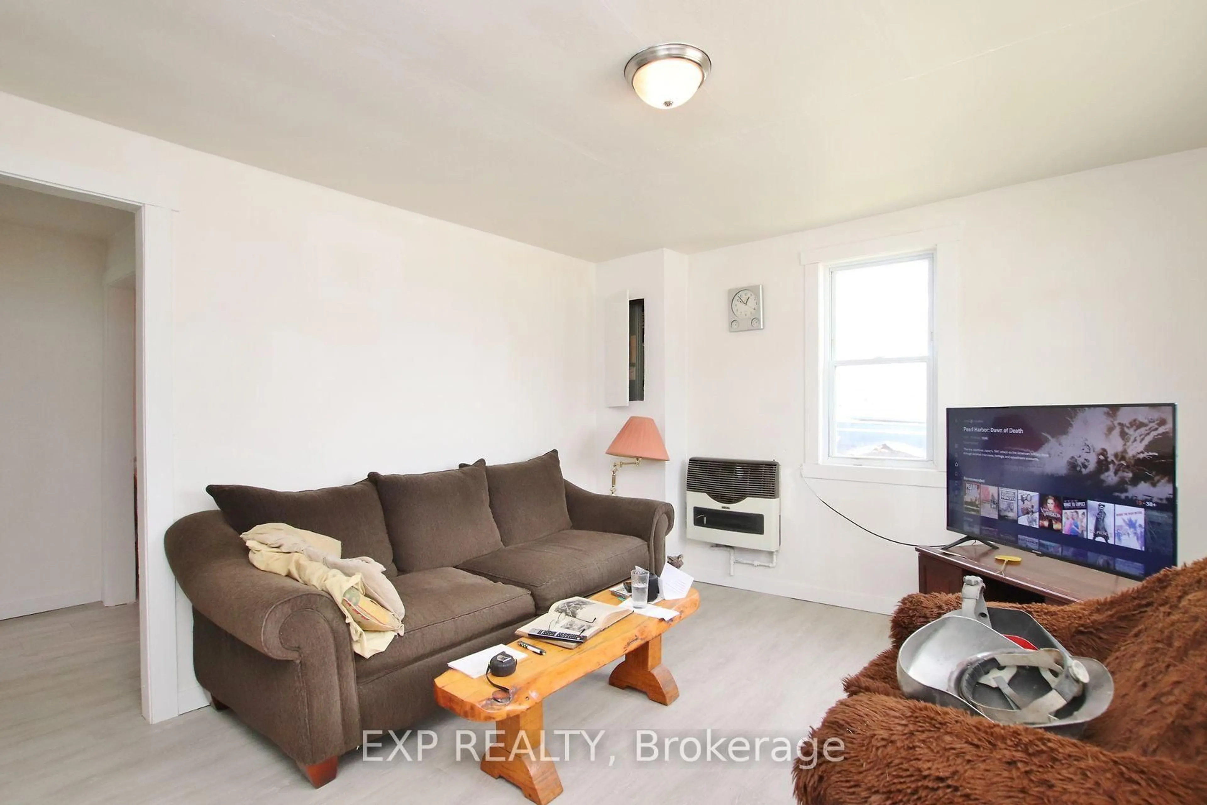 Living room with furniture, unknown for 55 IDA St, Arnprior Ontario K7S 3A5