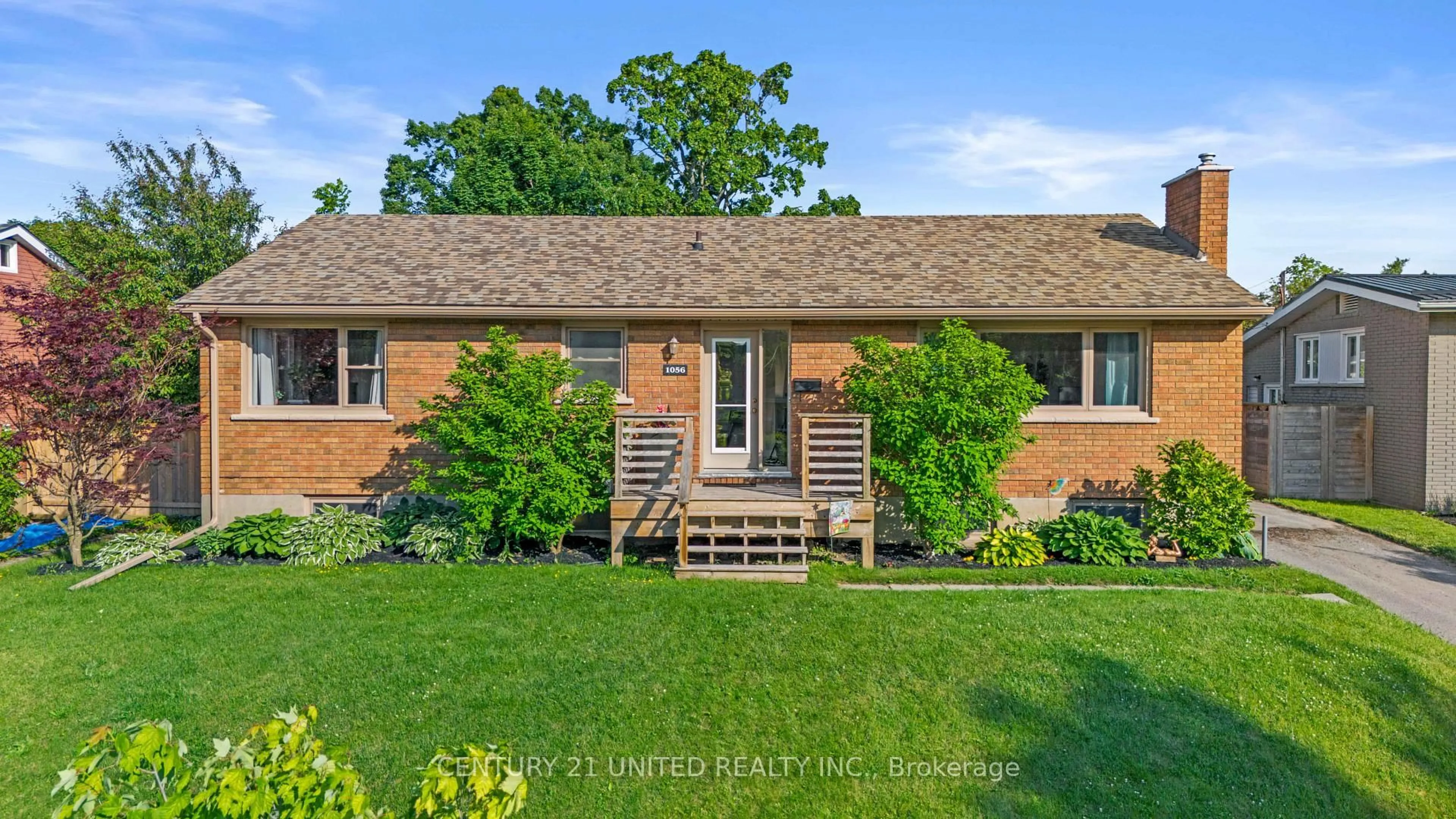 Home with brick exterior material, unknown for 1056 Glebemount Cres, Peterborough North Ontario K9H 6M3