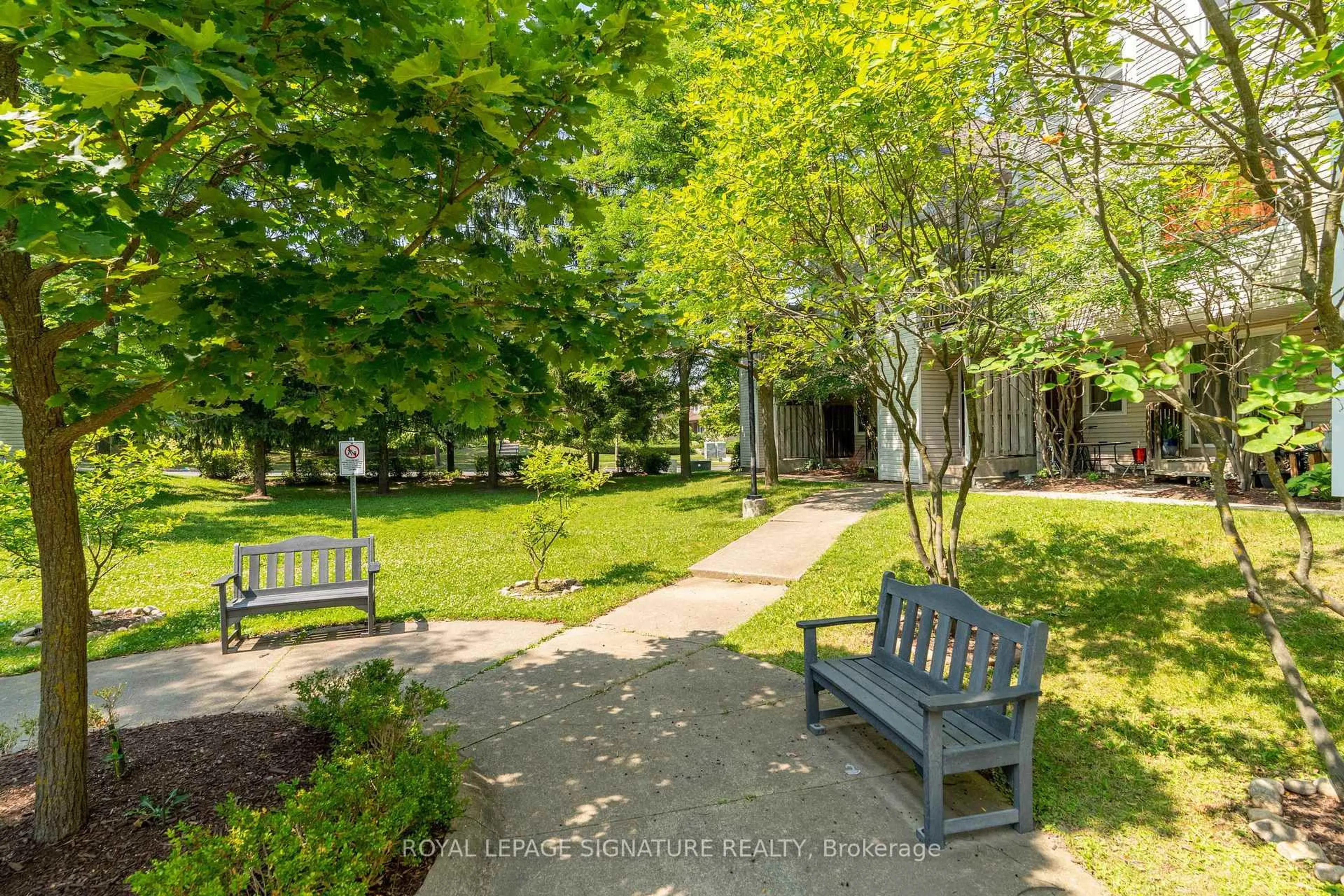 Patio, street for 461 Beechwood Pl #55, Waterloo Ontario N2T 2N8