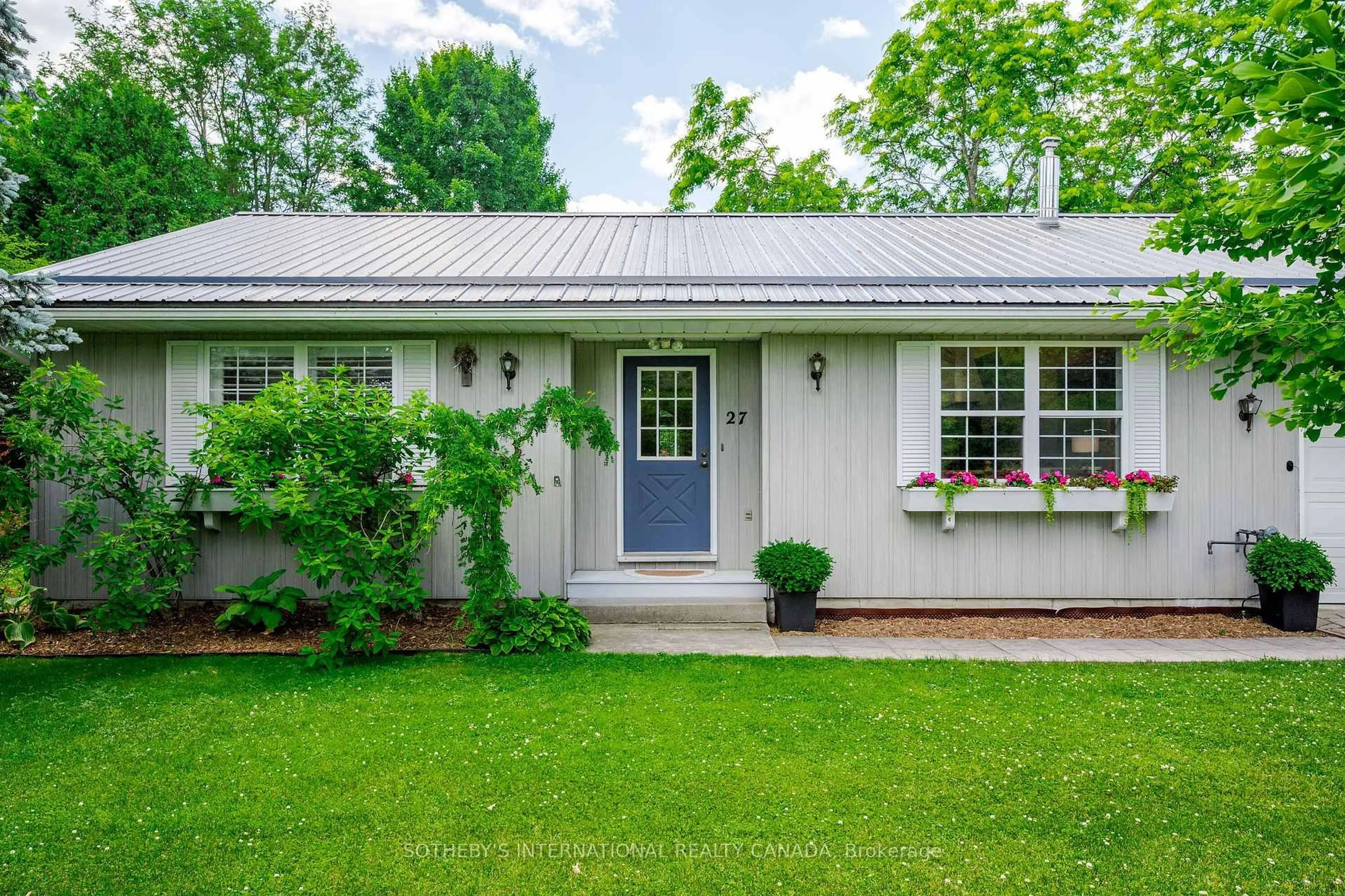 Home with vinyl exterior material, street for 27 West St, Trent Hills Ontario K0K 3K0