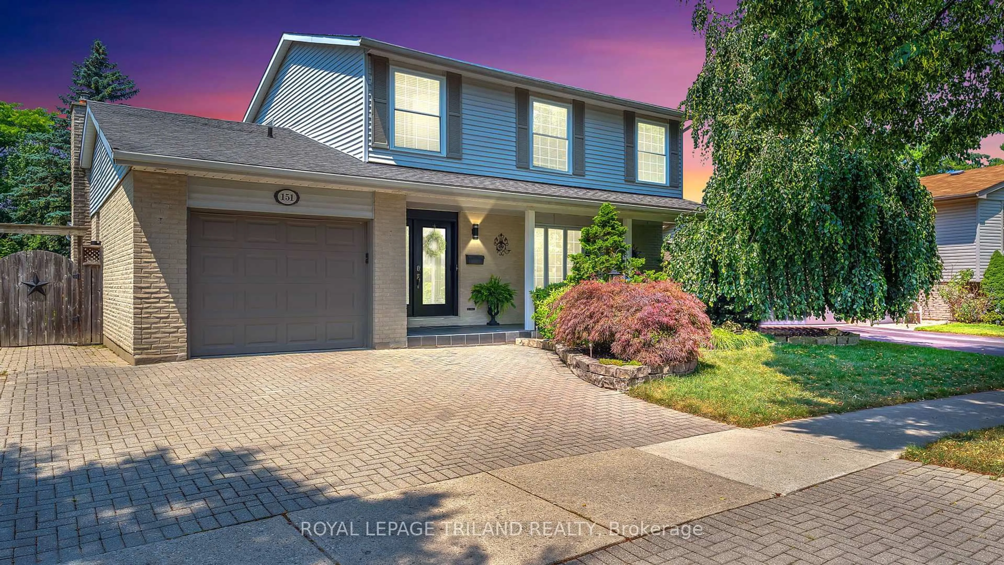 Home with vinyl exterior material, street for 151 Brixham Cres, London South Ontario N6K 1K9
