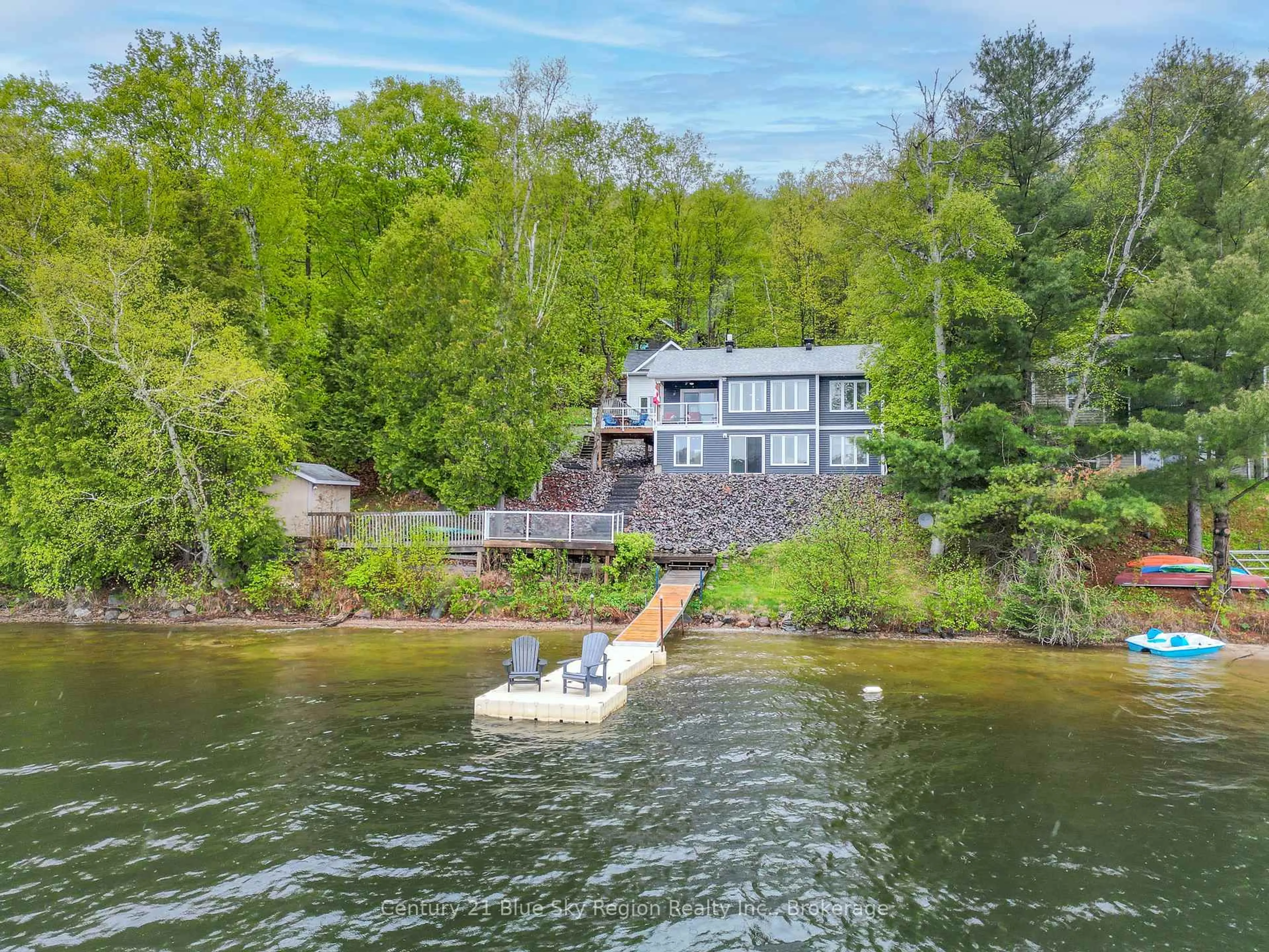 A pic from outside/outdoor area/front of a property/back of a property/a pic from drone, water/lake/river/ocean view for 285 Northshore Rd, North Bay Ontario P1B 8G4