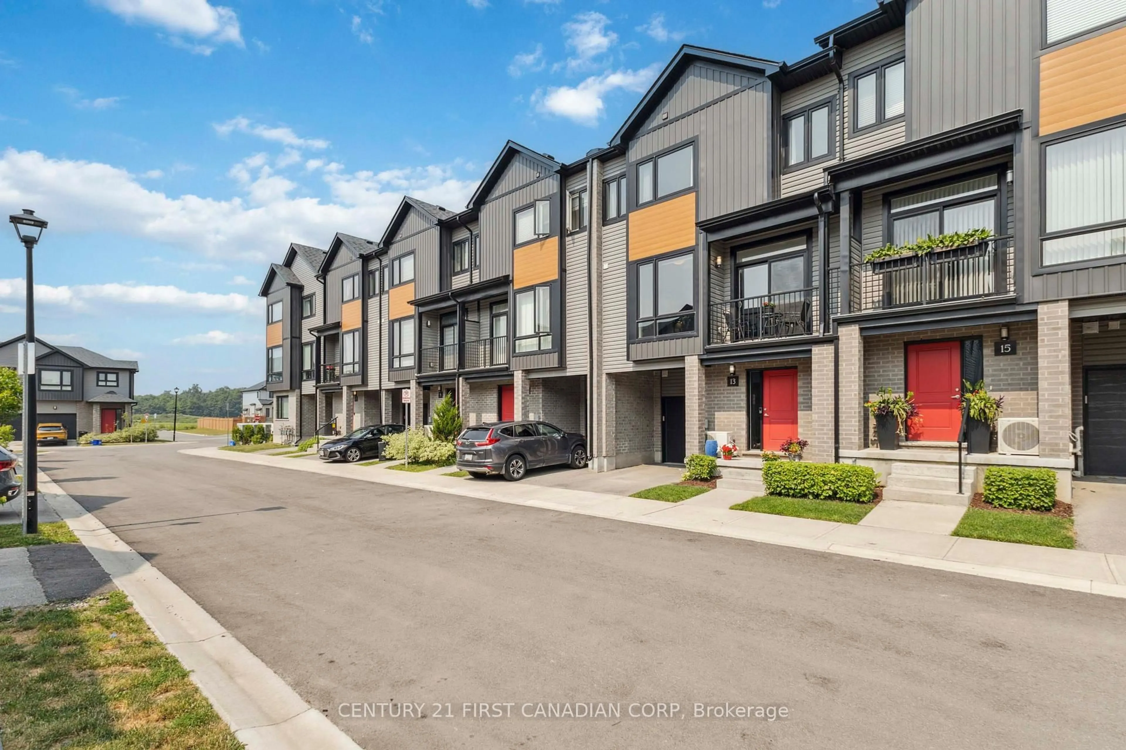 A pic from outside/outdoor area/front of a property/back of a property/a pic from drone, street for 819 KLEINBURG Dr #13, London North Ontario N5X 0N6