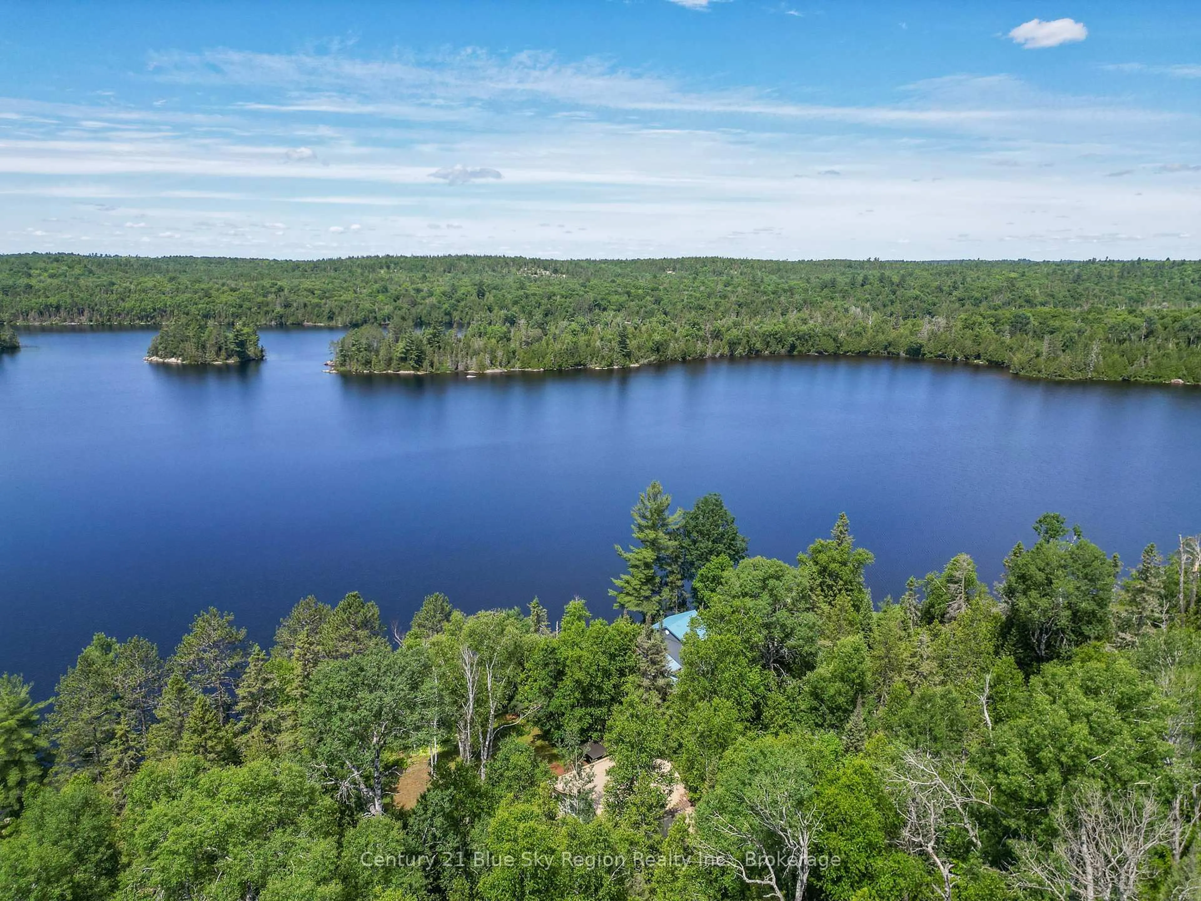 A pic from outside/outdoor area/front of a property/back of a property/a pic from drone, water/lake/river/ocean view for 75 Richfield Rd, Temagami Ontario P0H 1T0