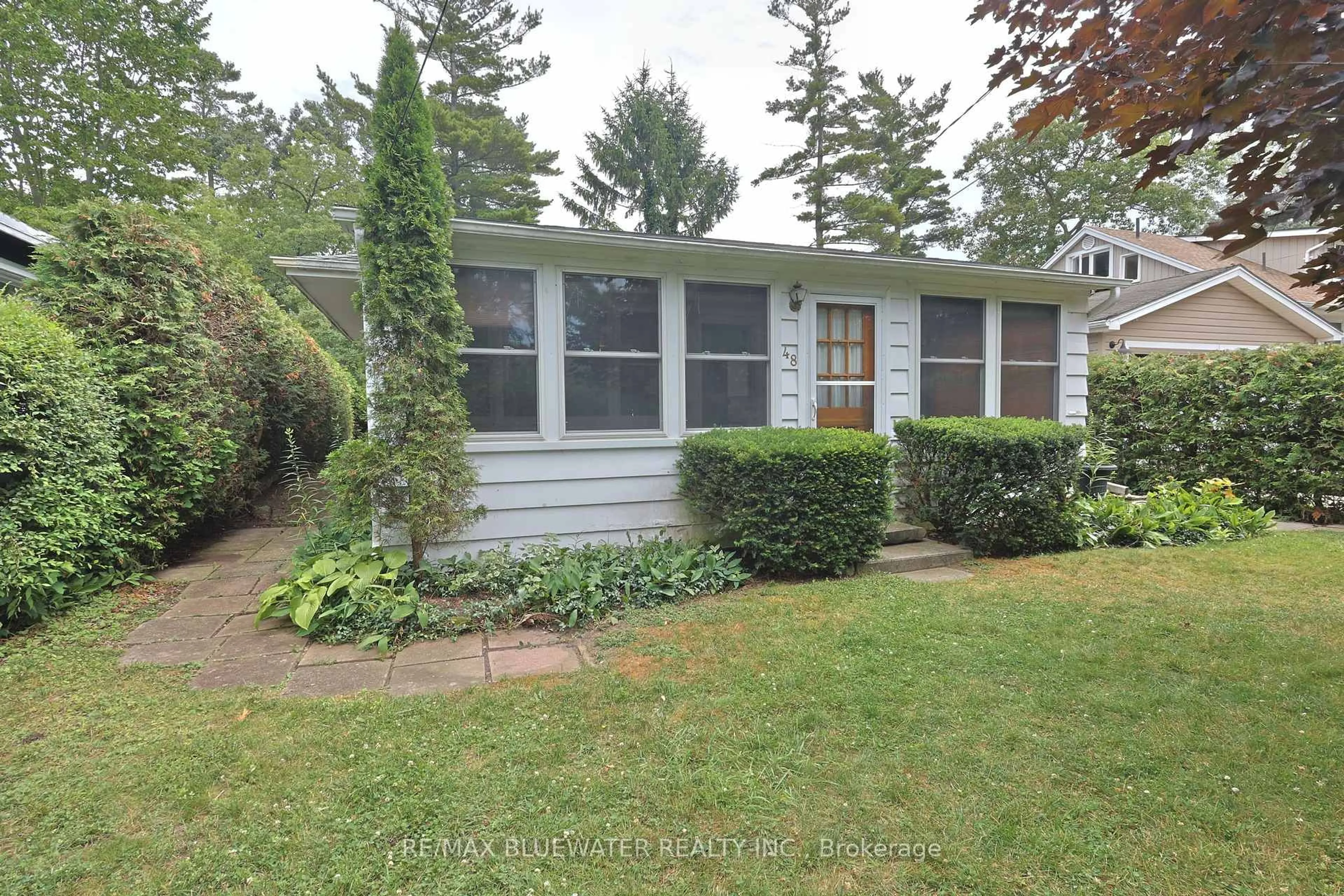 Unknown for 48 Hill St, Lambton Shores Ontario N0M 1T0