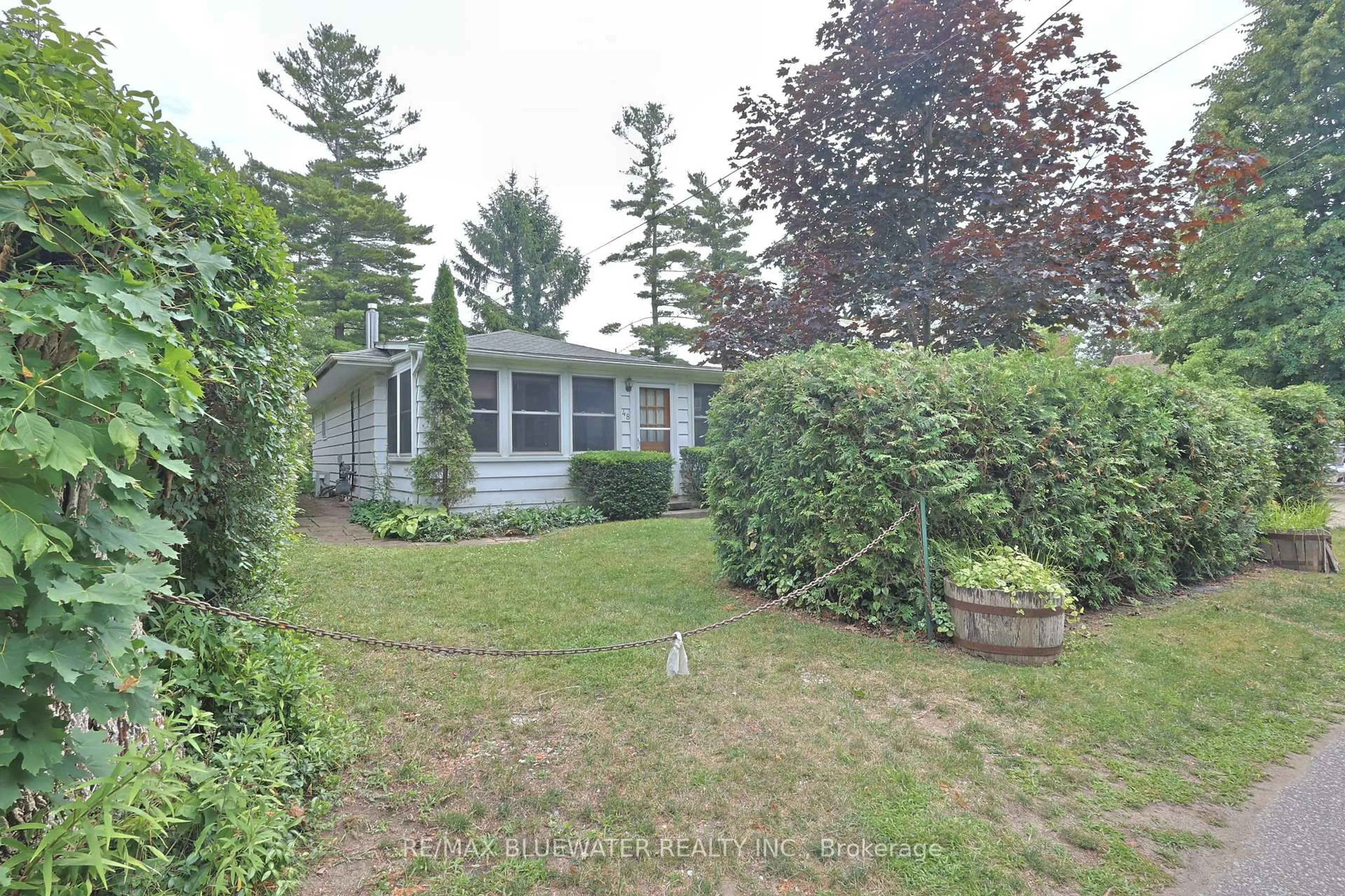 Unknown for 48 Hill St, Lambton Shores Ontario N0M 1T0