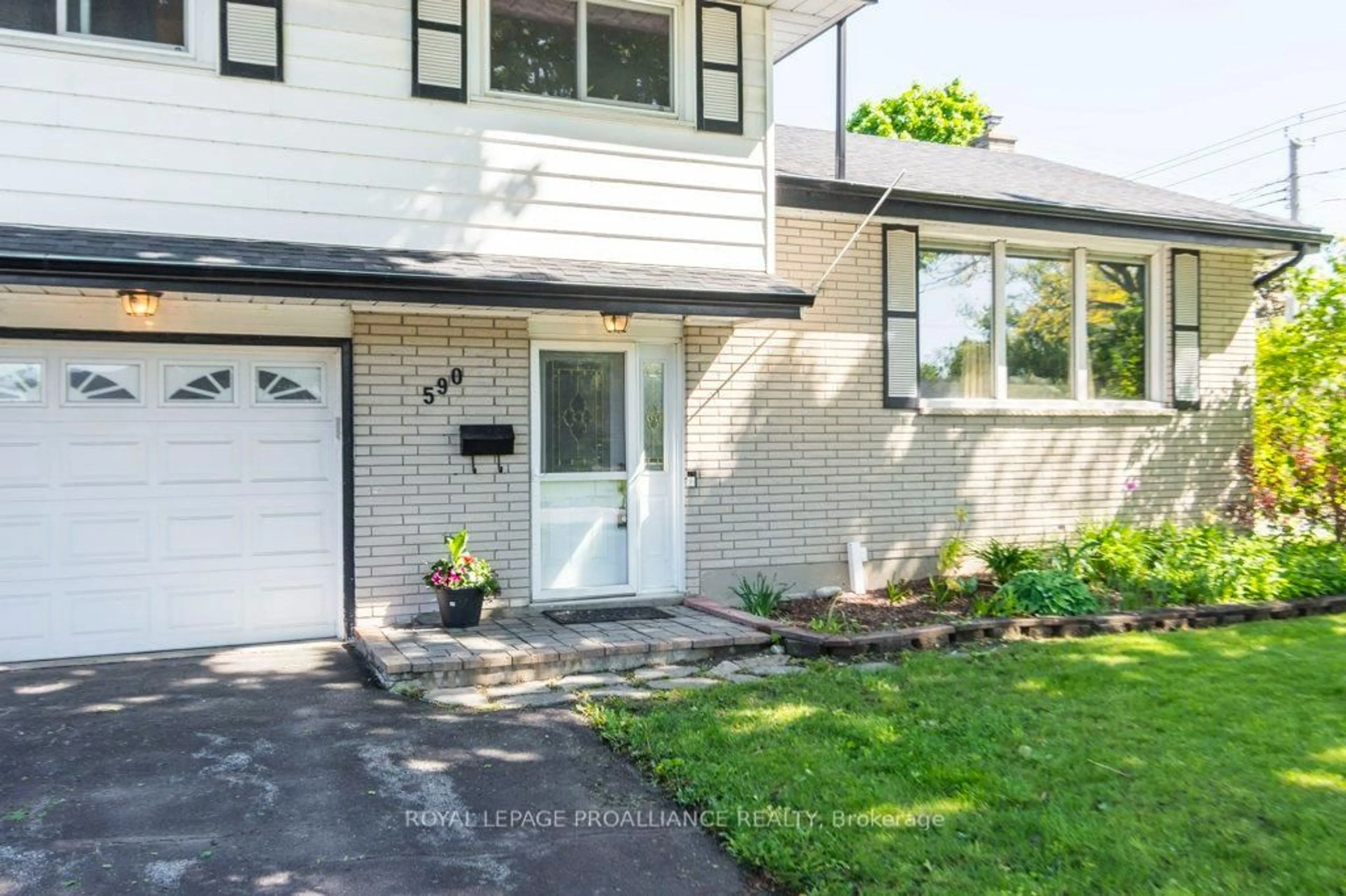 Unknown for 590 Victoria Ave, Belleville Ontario K8N 2G9