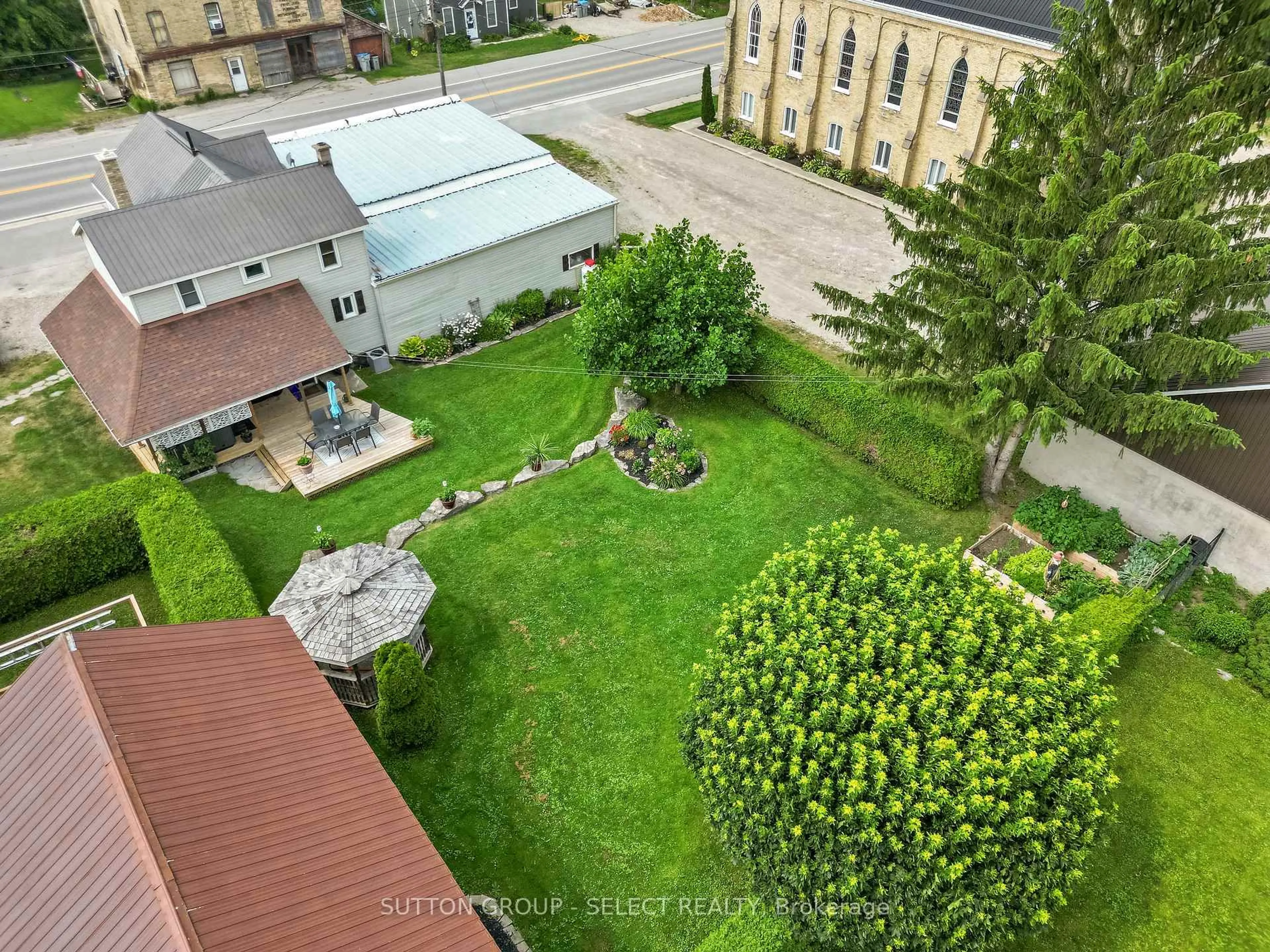 A pic from outside/outdoor area/front of a property/back of a property/a pic from drone, city buildings view from balcony for 1909 164 Kirkton Rd, Perth South Ontario N0K 1K0