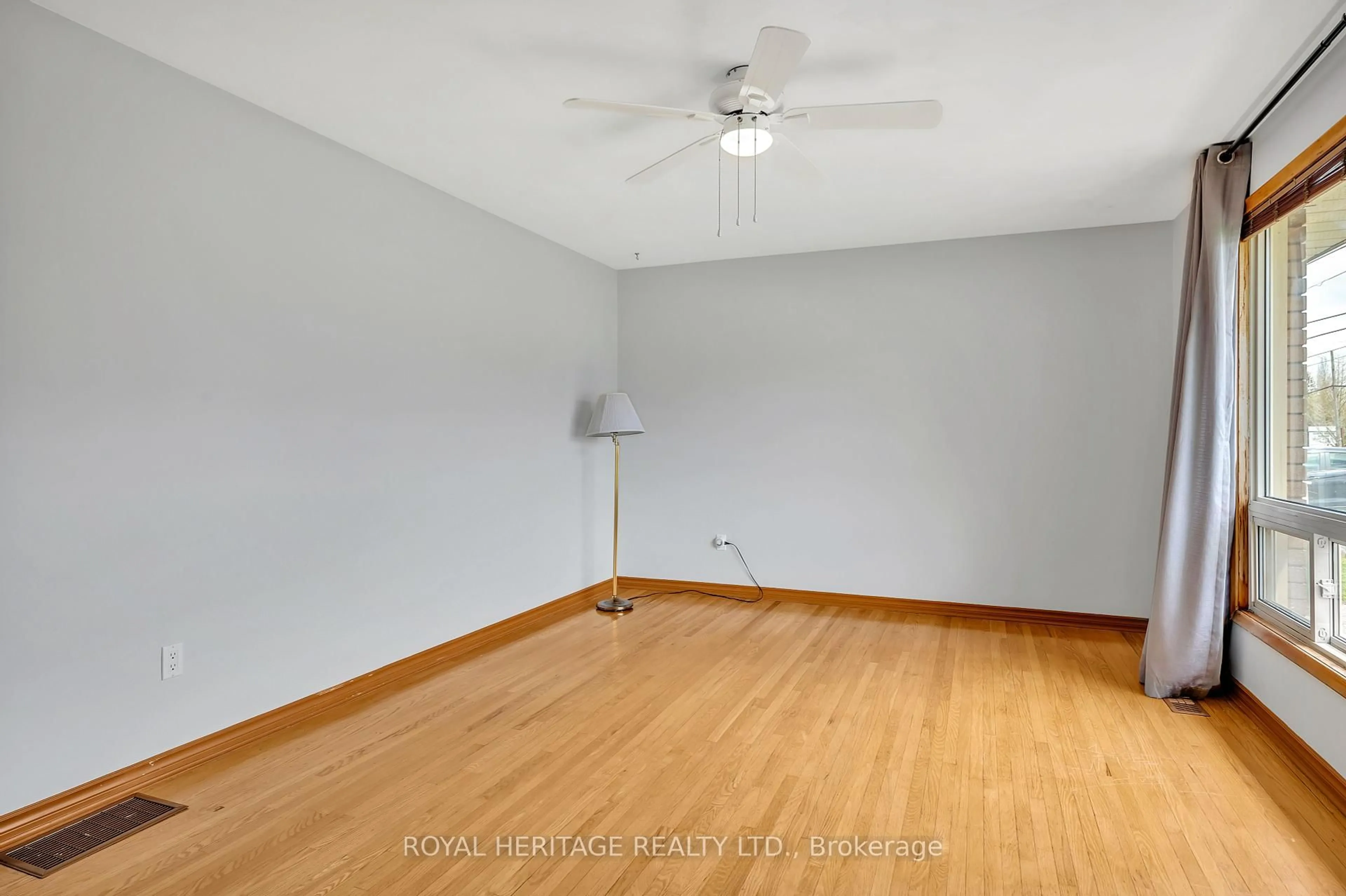 A pic of a room for 547 River Rd, Peterborough South Ontario K9J 1E6