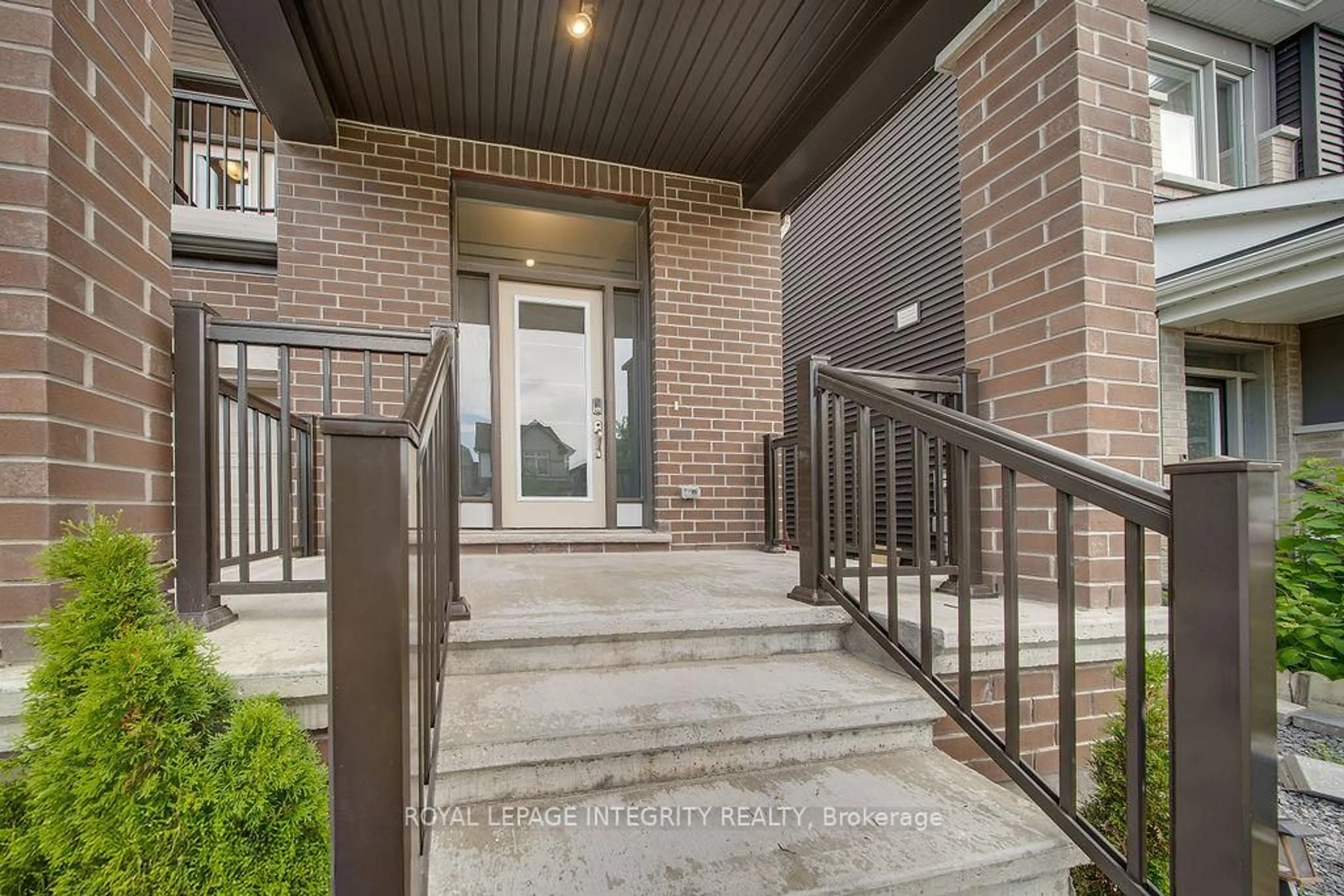Unknown for 405 Aphelion Cres, Ottawa Ontario K2J 6N6