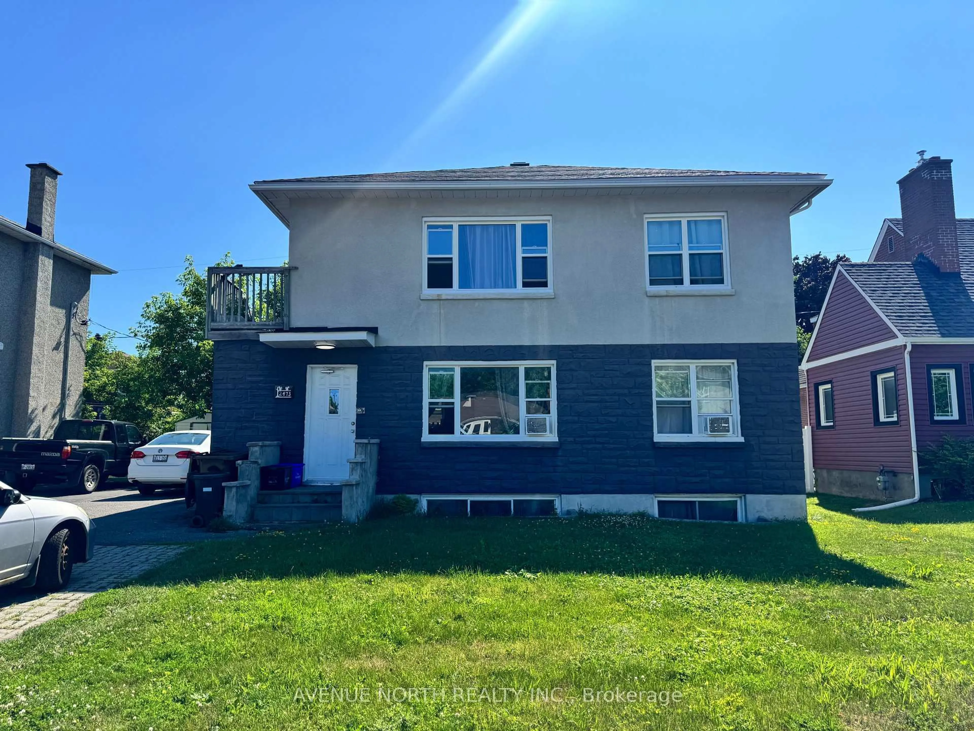 Home with vinyl exterior material, street for 2473 Chasseur Ave, Ottawa Ontario K1V 8E7