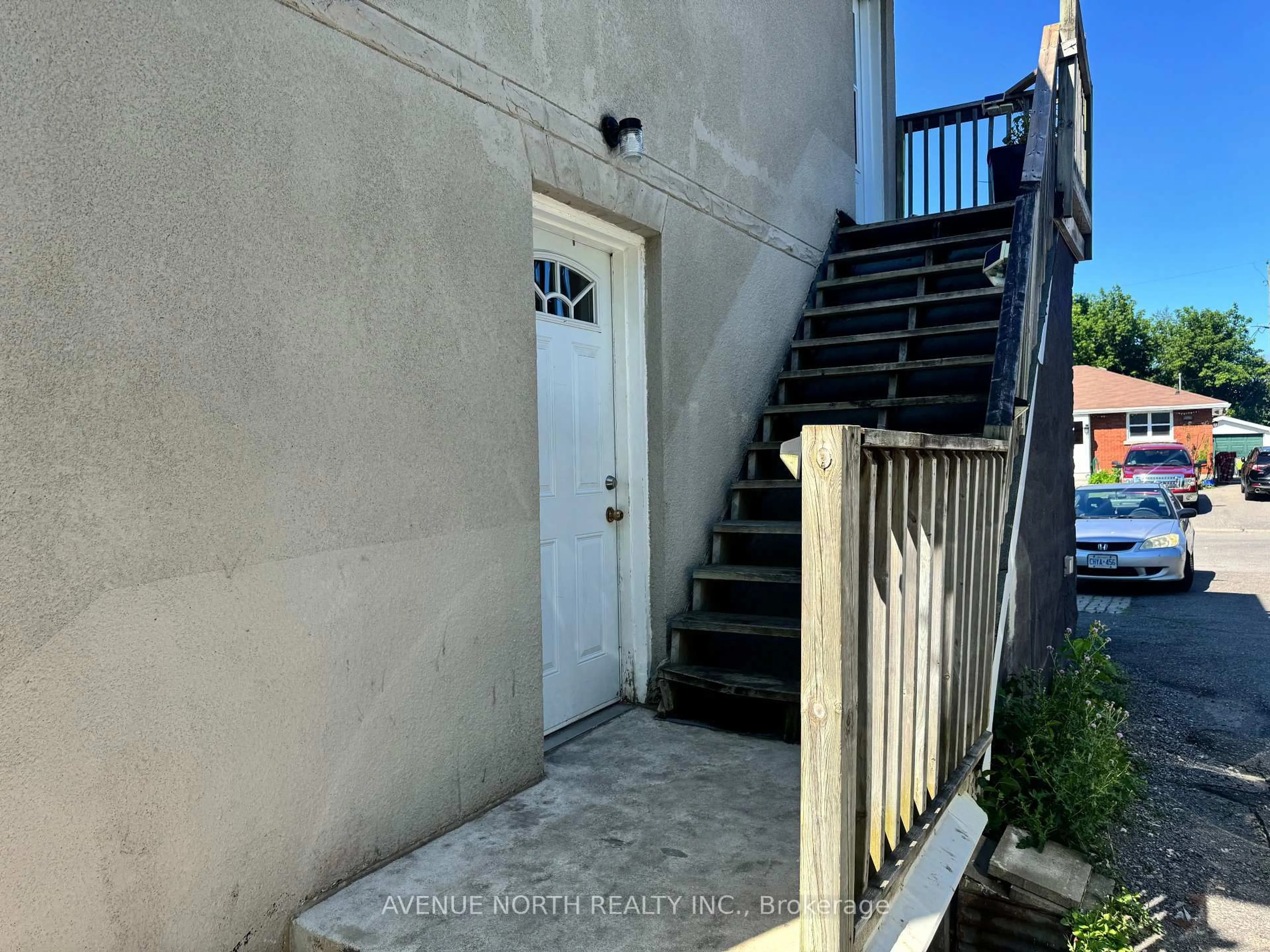 Unknown for 2473 Chasseur Ave, Ottawa Ontario K1V 8E7